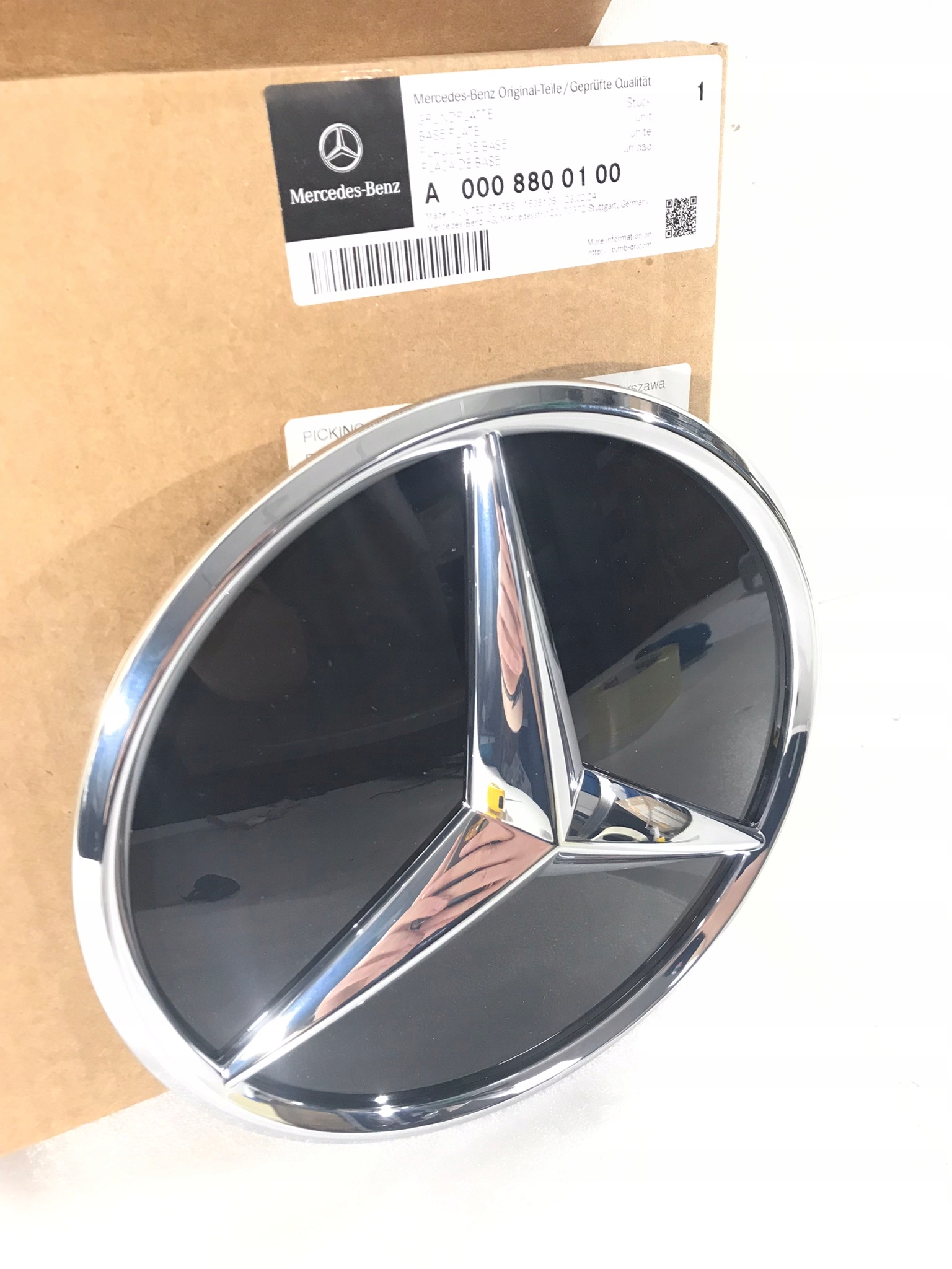 Logo emblemat atrapy przód MERCEDES-BENZ GLE W167 A0008800100 Numer katalogowy części A0008800100