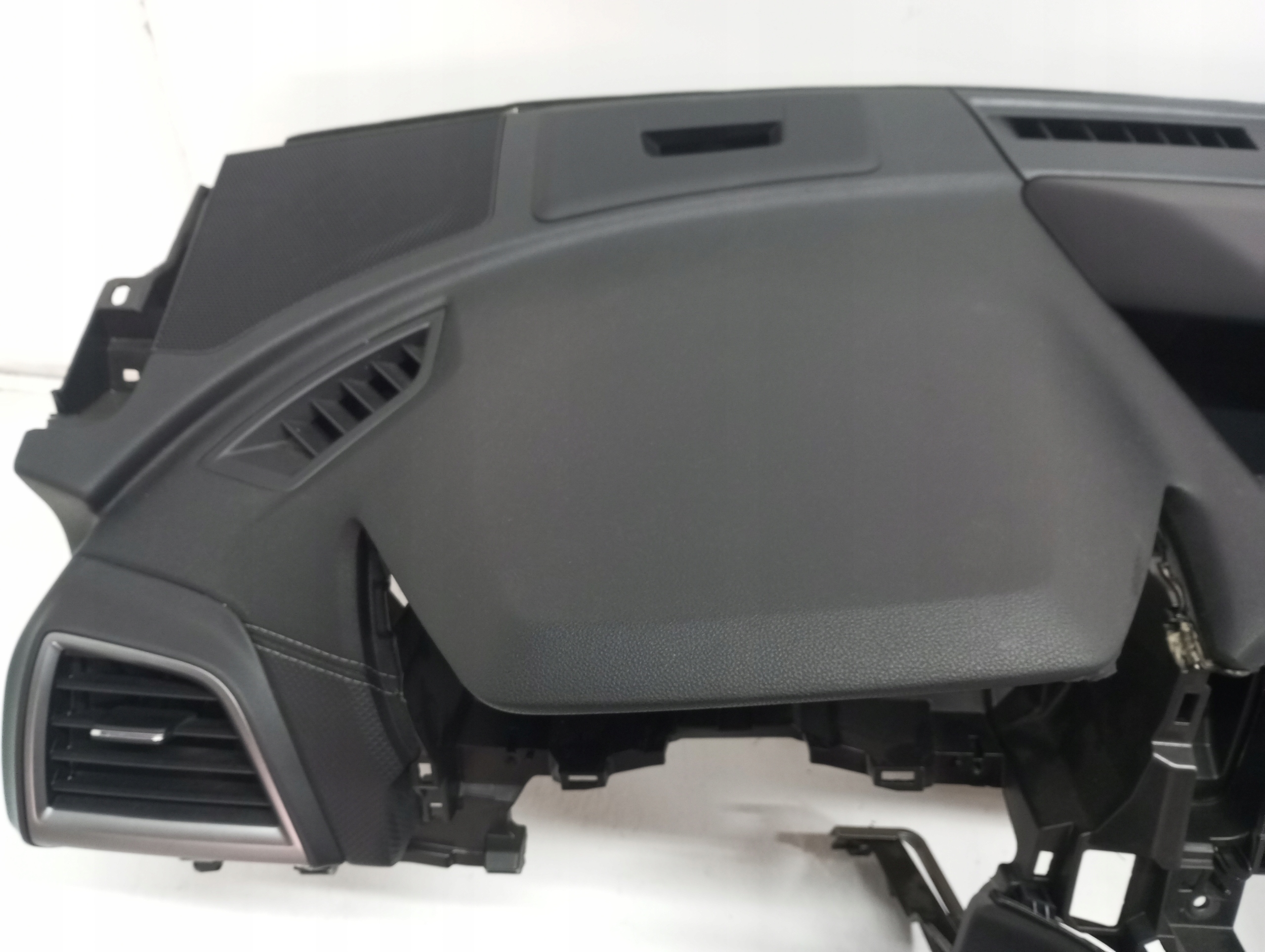 dashboard SUBARU FORESTER V