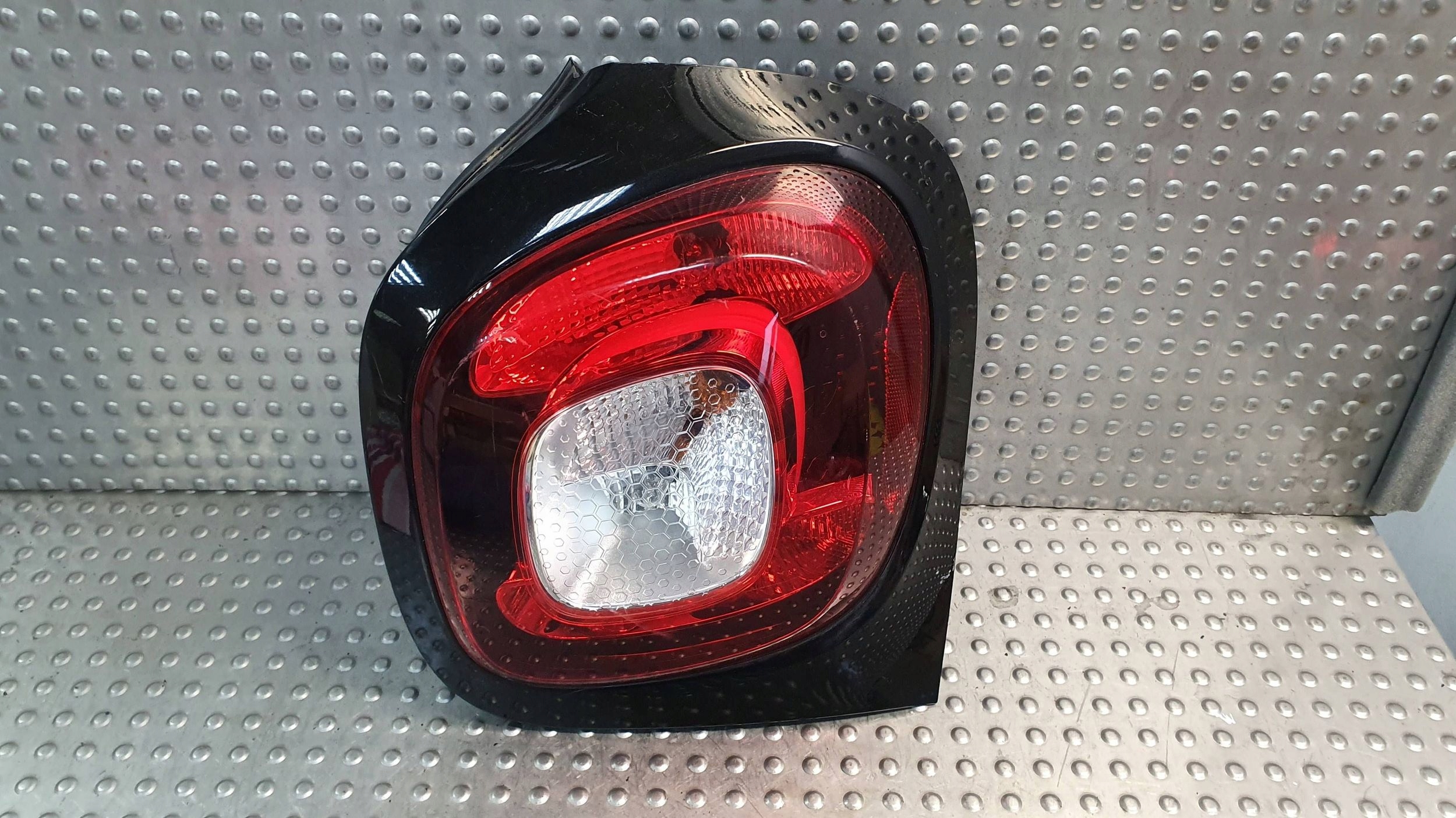 light rear part right SMART FORFOUR II 14- A4539063200