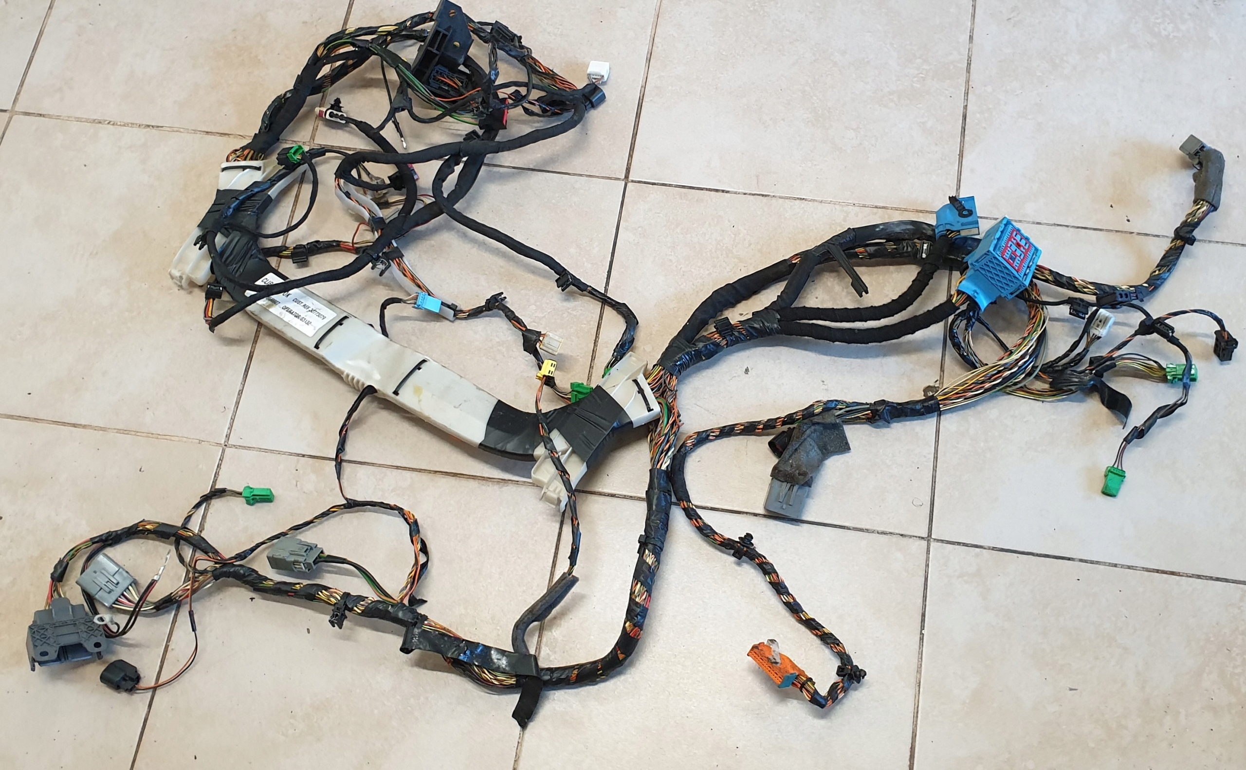 bundle wiring cables WTYCZKI VOLVO C30 C-30 1.6 D OE EU