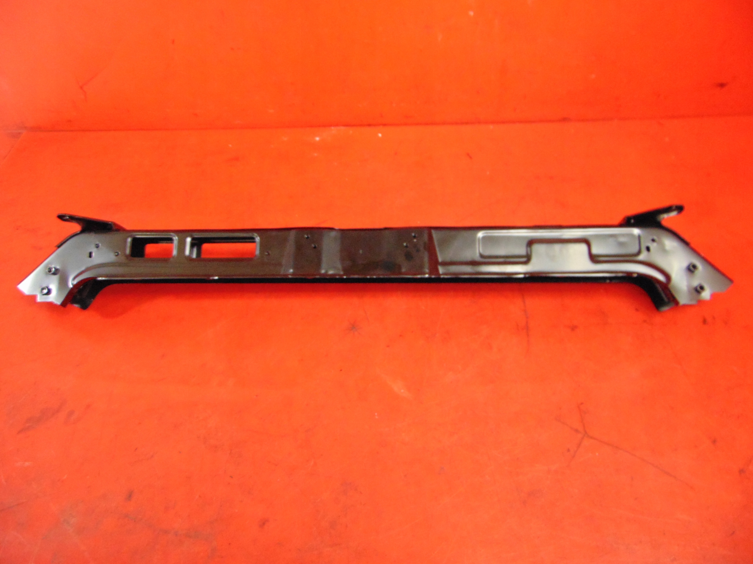 KIA SPORTAGE 4 IV LIFT 17- support panel for radiators pillar