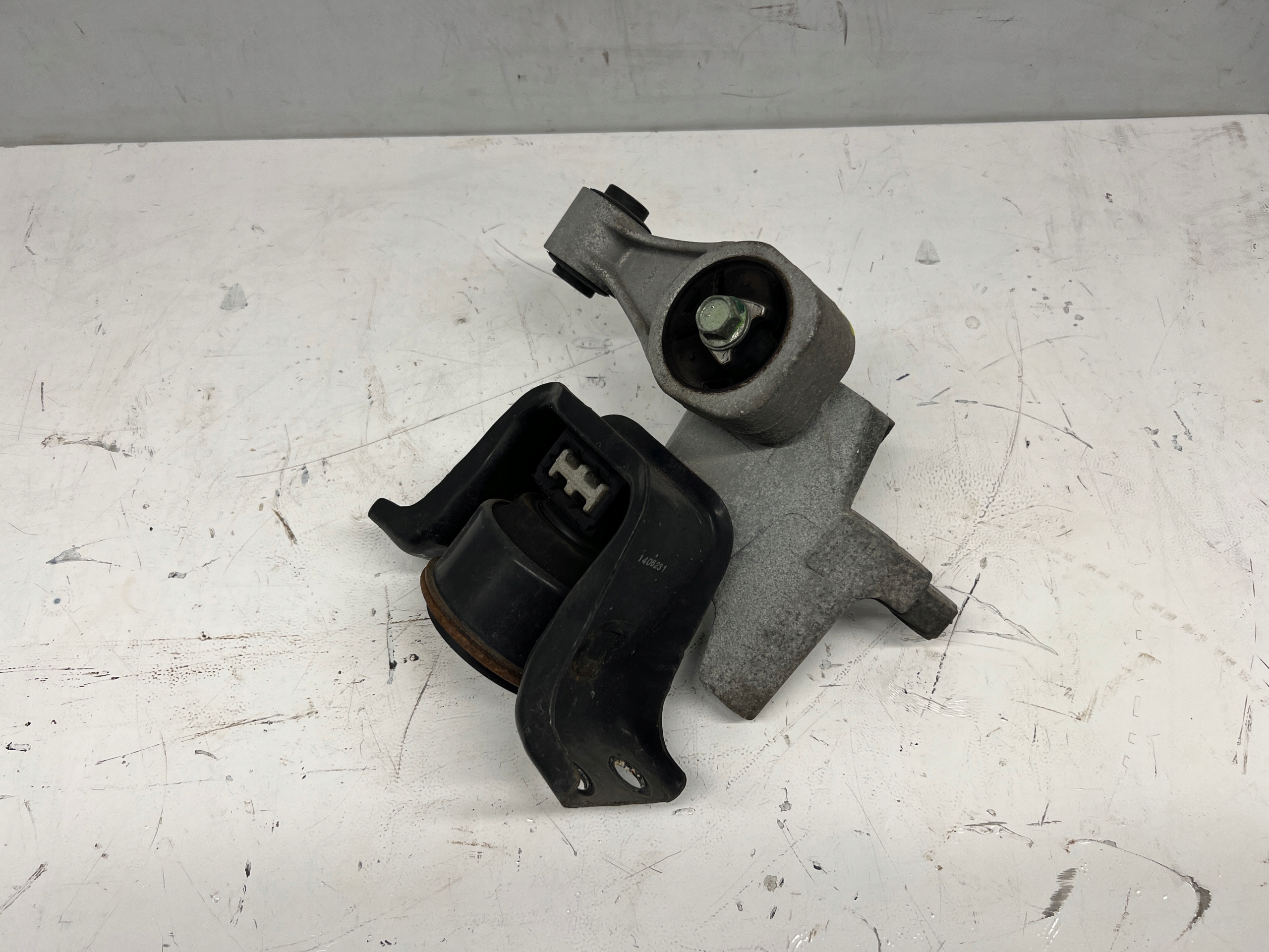 Nissan Juke e F15 1.6 DIG-T supporto staffa Motore