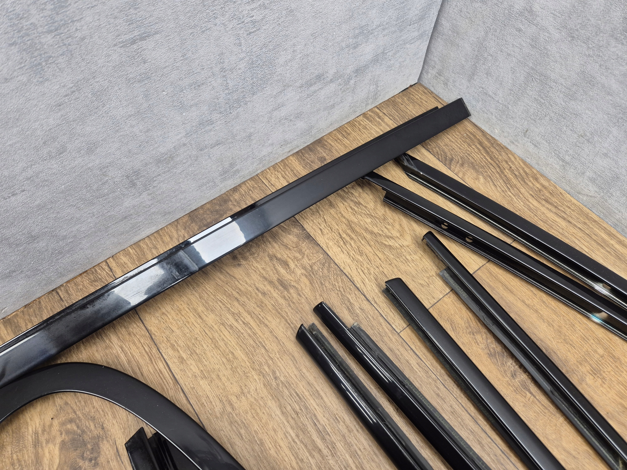 BMW 5 F10 mouldings SHADOWLINE m-packet WYSOKI POLYSK black, complete running board