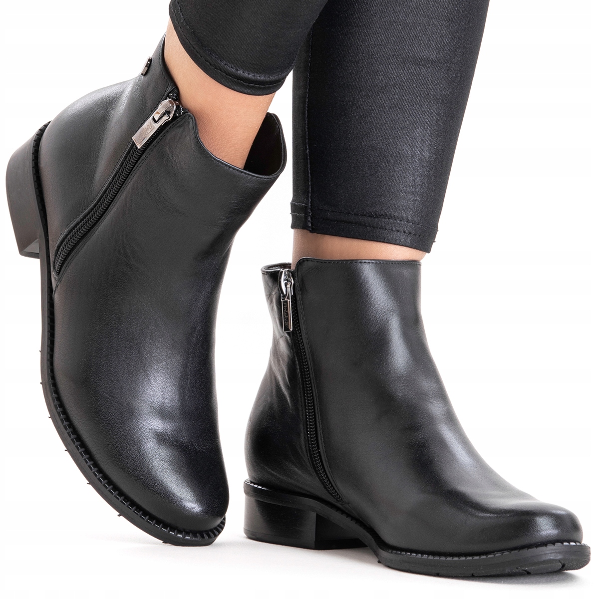 Kotníkové Boty klasické, stabilní podpatek černé, módní Wojtyłko 36