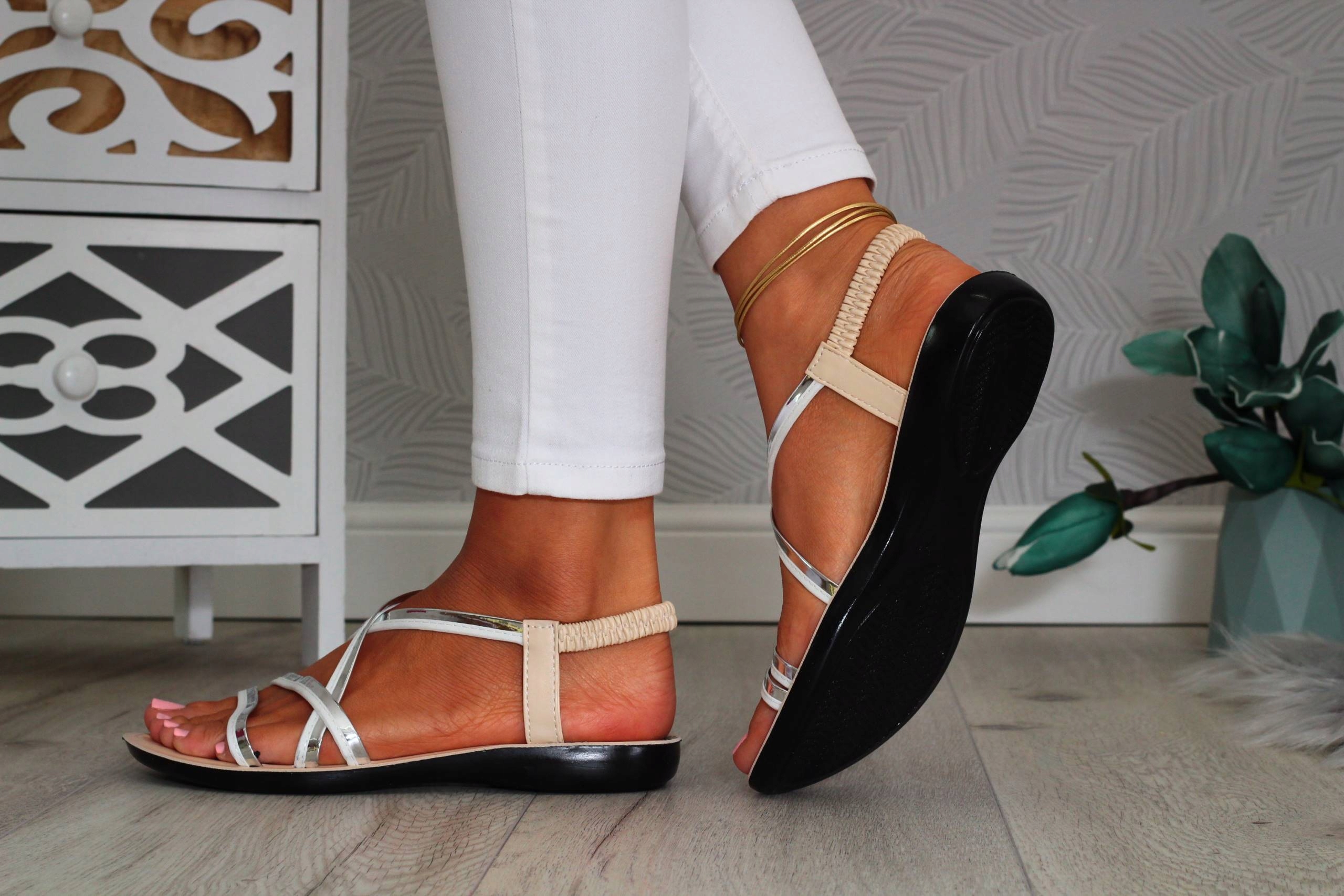 SANDAŁY DAMSKIE ELEGANCKIE PŁASKIE LEKKIE Materiał zewnętrzny inny