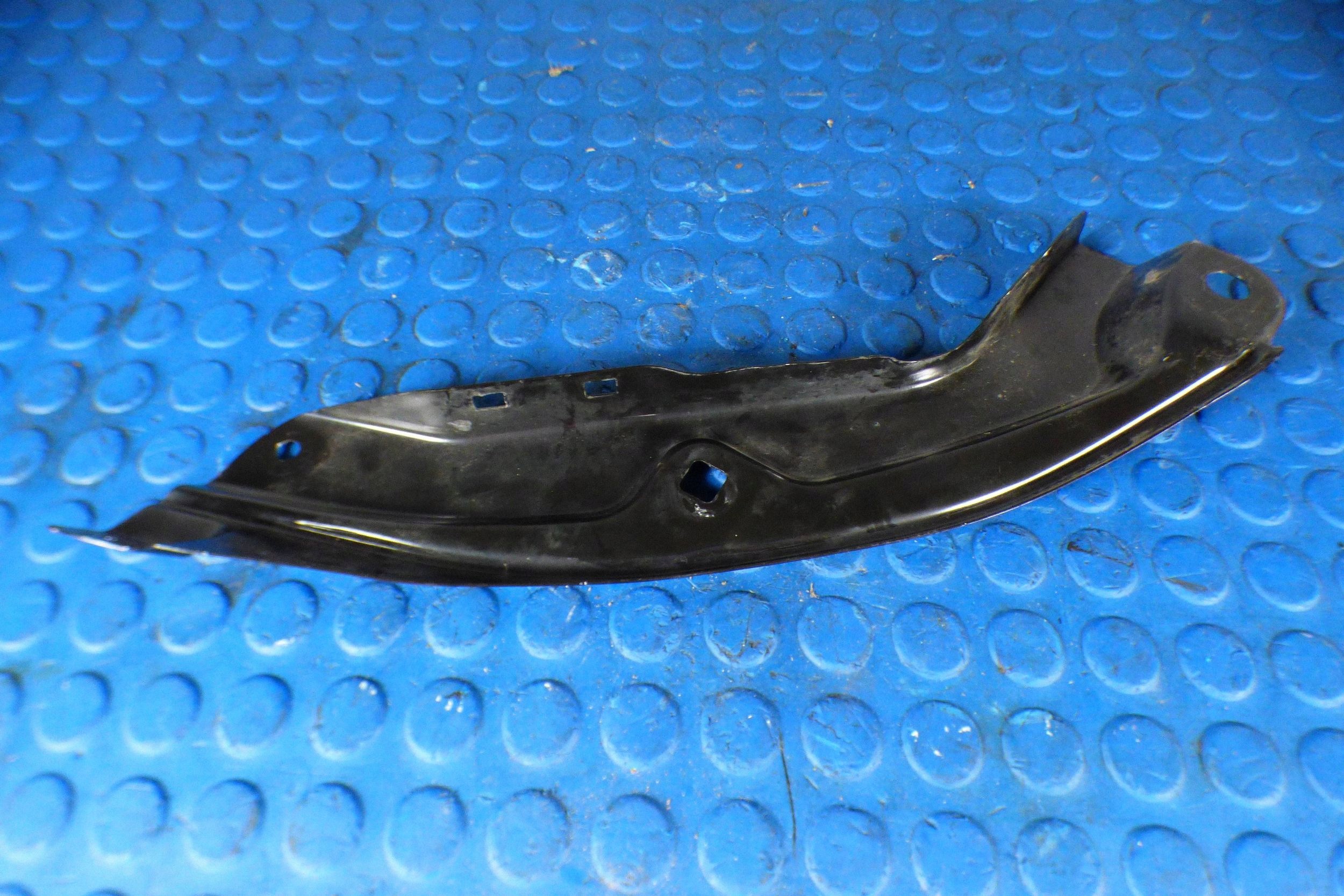 Skoda Fabia III console supports lights right front 6V0805932 st.BDB original