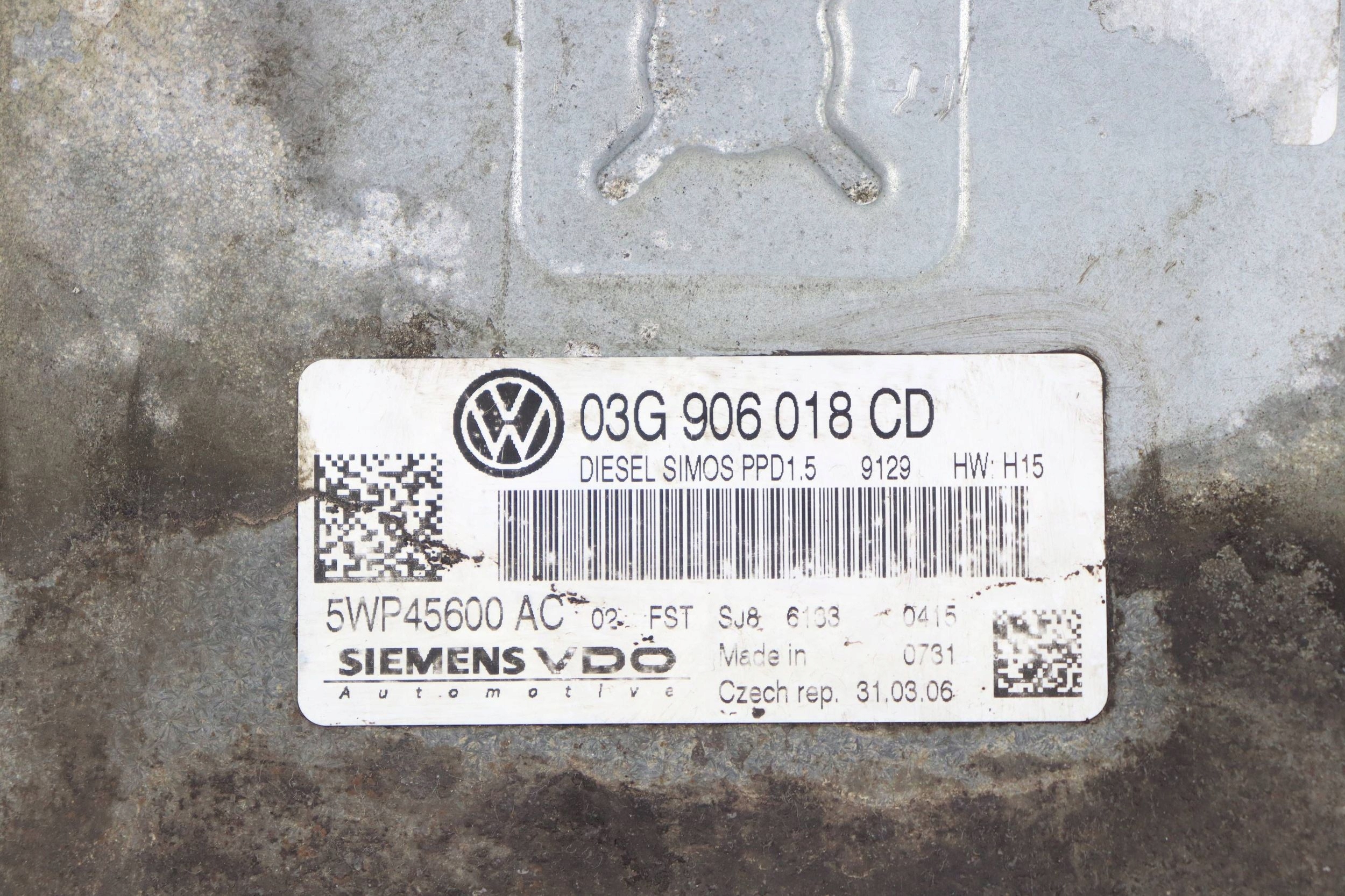 VW PASSAT B6 computer control unit of the engine 2.0 TDI 03G906018CD