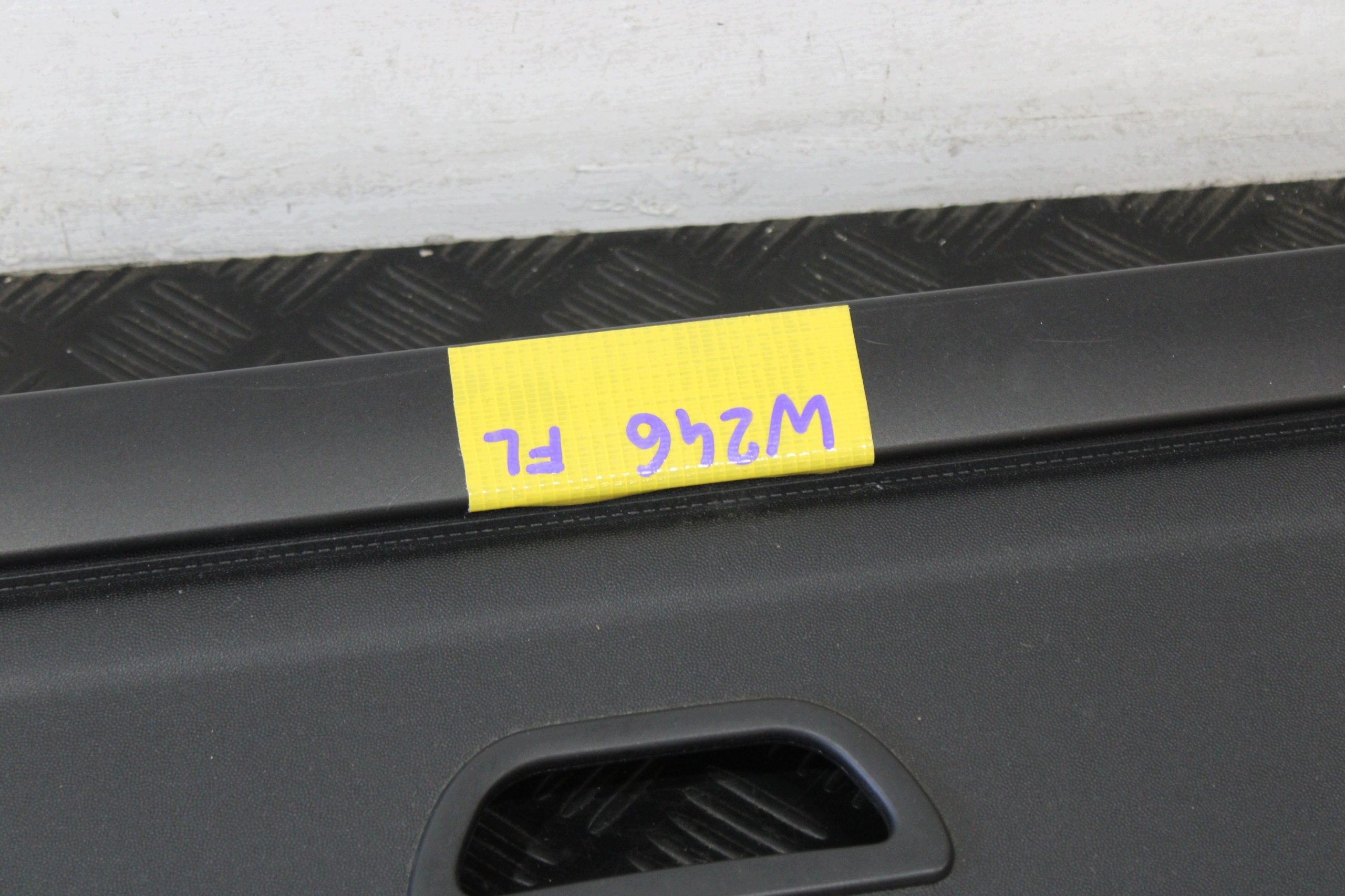blinds boot MERCEDES B-class W246 LIFT