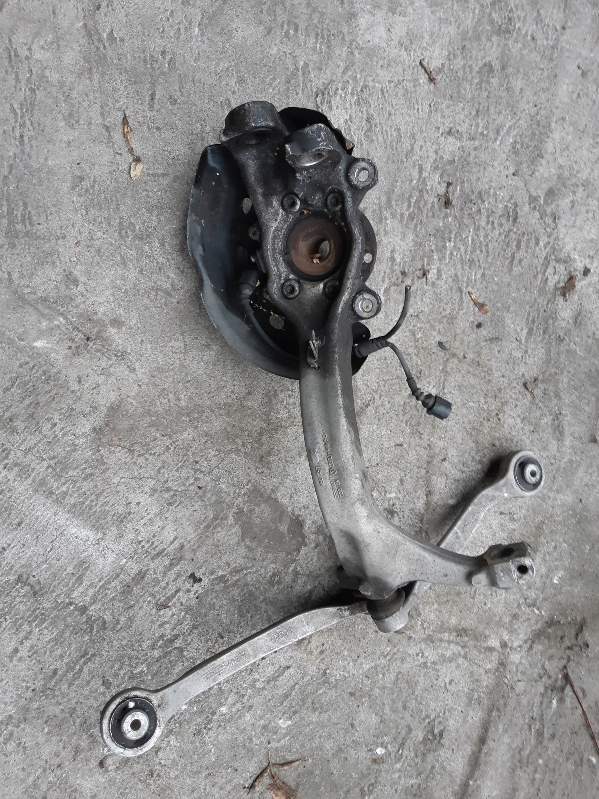 AUDI A8 D3 swing left front left front 4E0257G