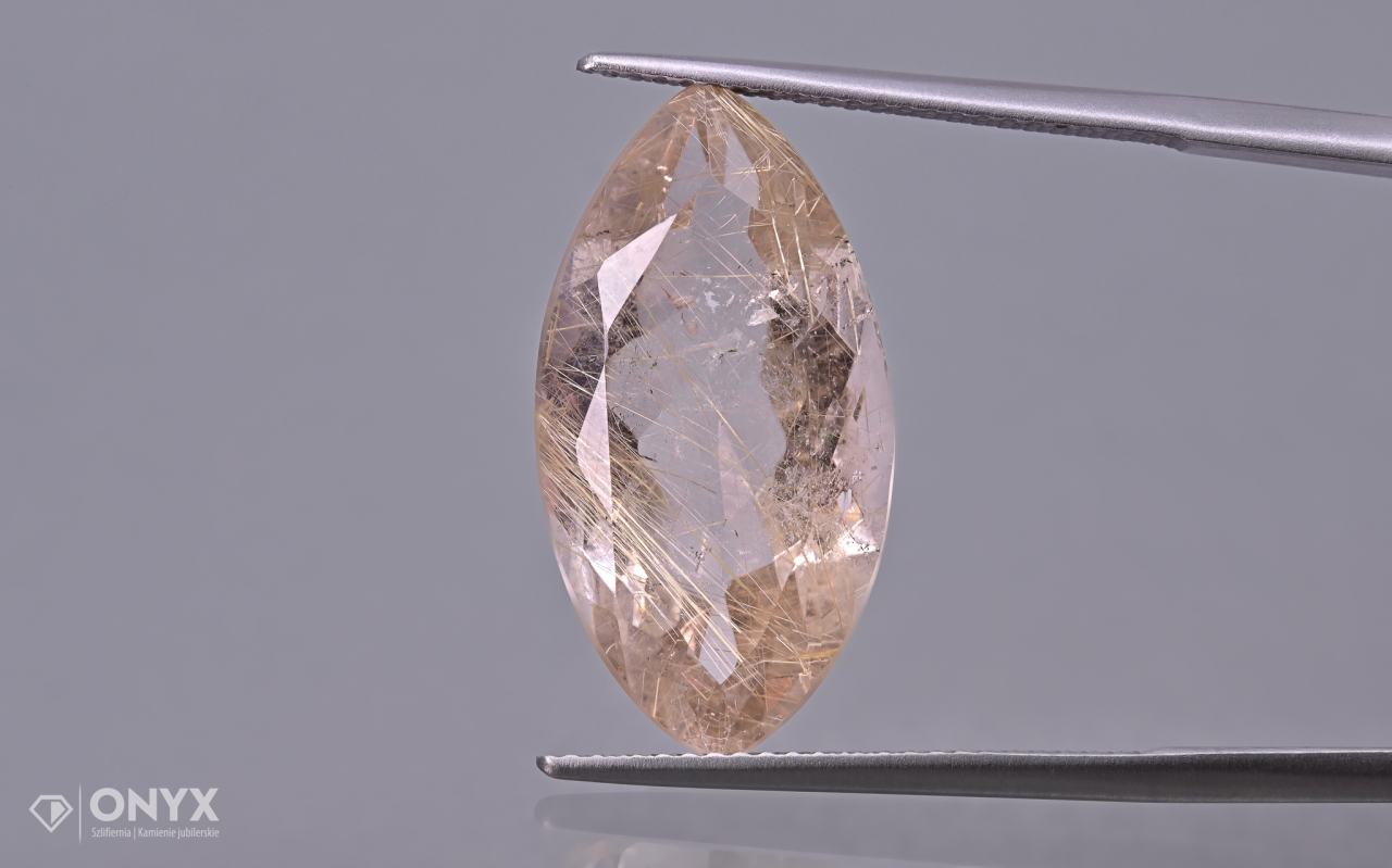 Křemen s rutilem fasetovaný markýza 22,5x12 mm