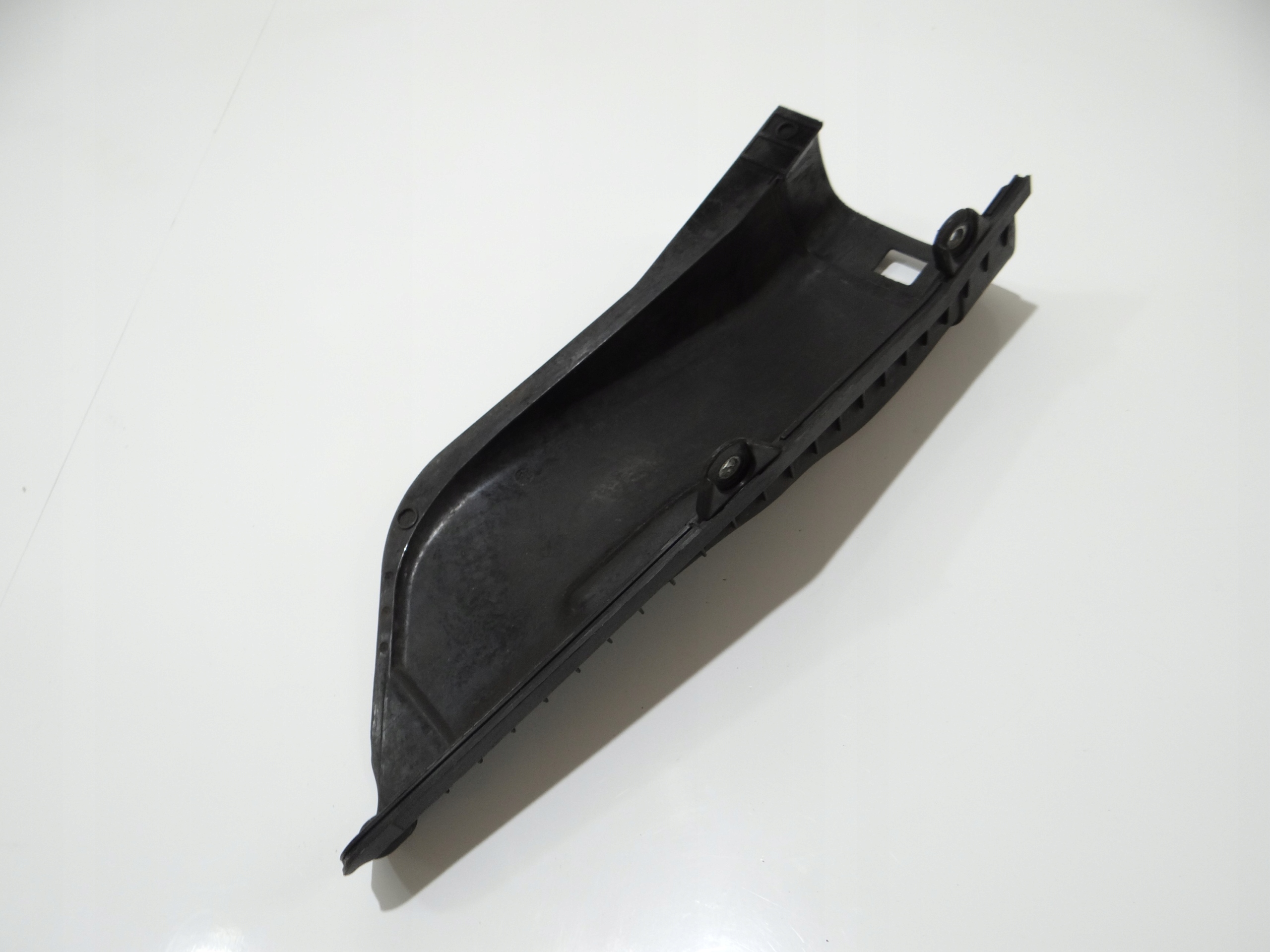 Abdeckung filter luft BMW E60 E65 E90 OE 7789109 (4647760)