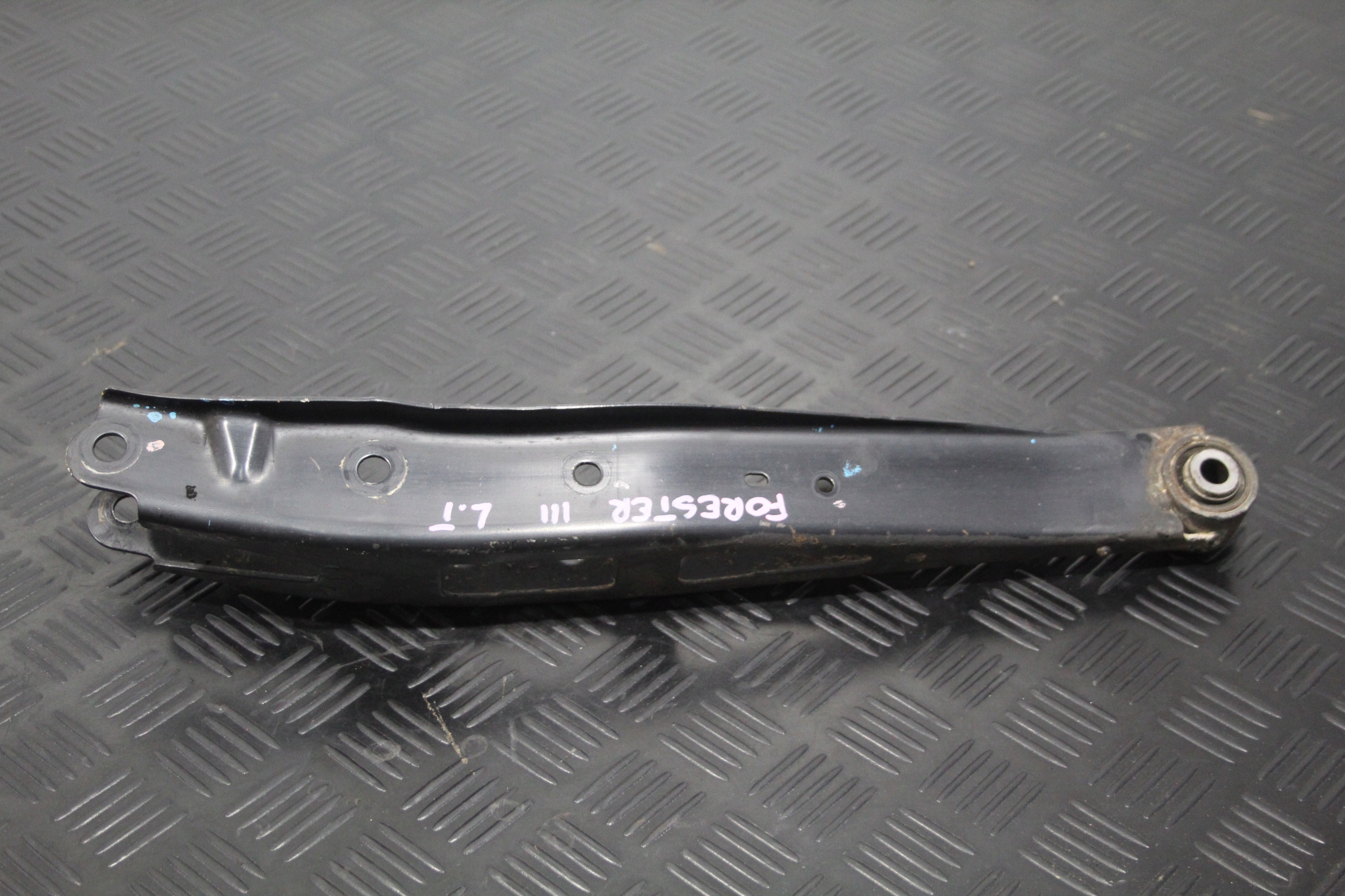 Querlenker links heck hinten SUBARU FORESTER III 3