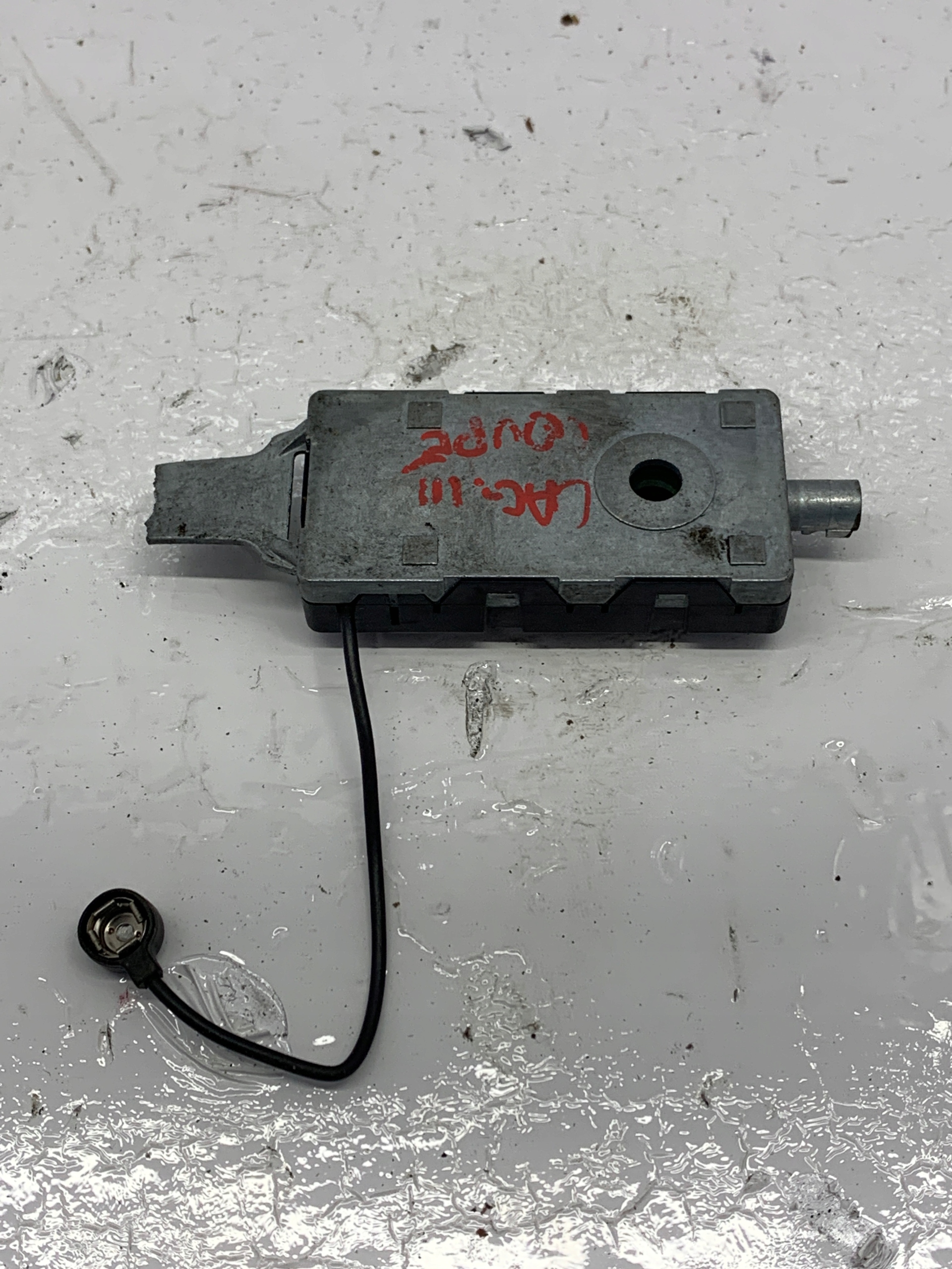 module ANTENY amplifier 282300006R RENAULT