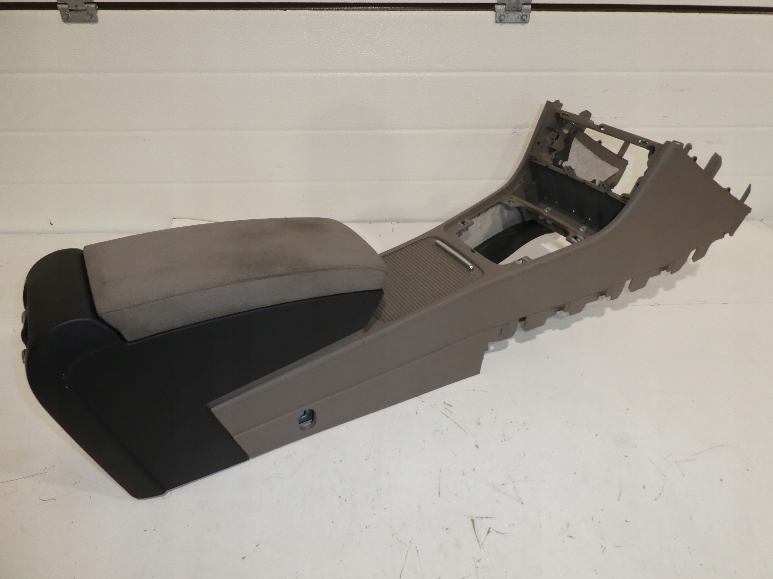 TUNEL BRACCIOLO VW PASSAT B6 3C0