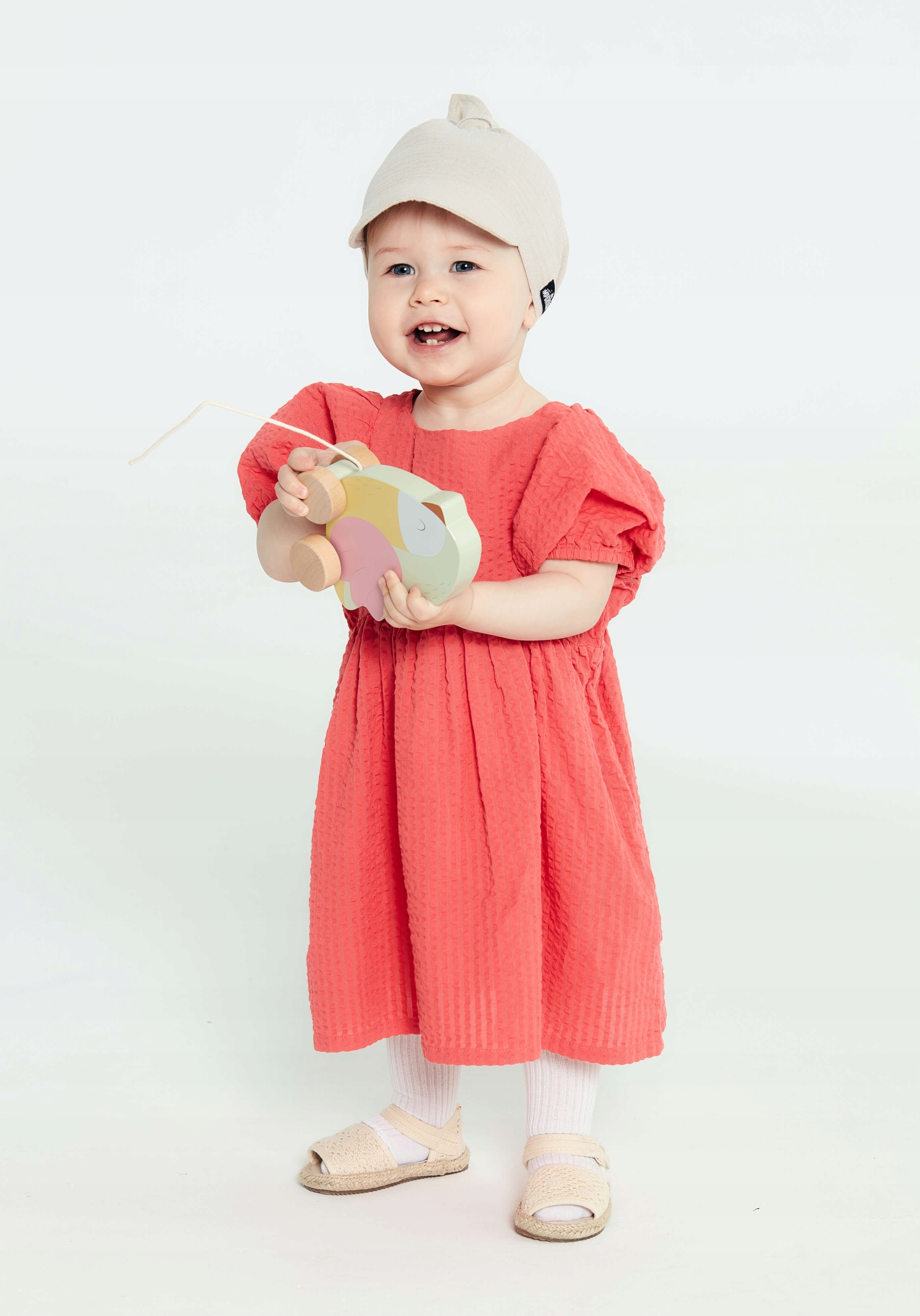 Chustka z daszkiem muślinowa Taupe Kolor szary