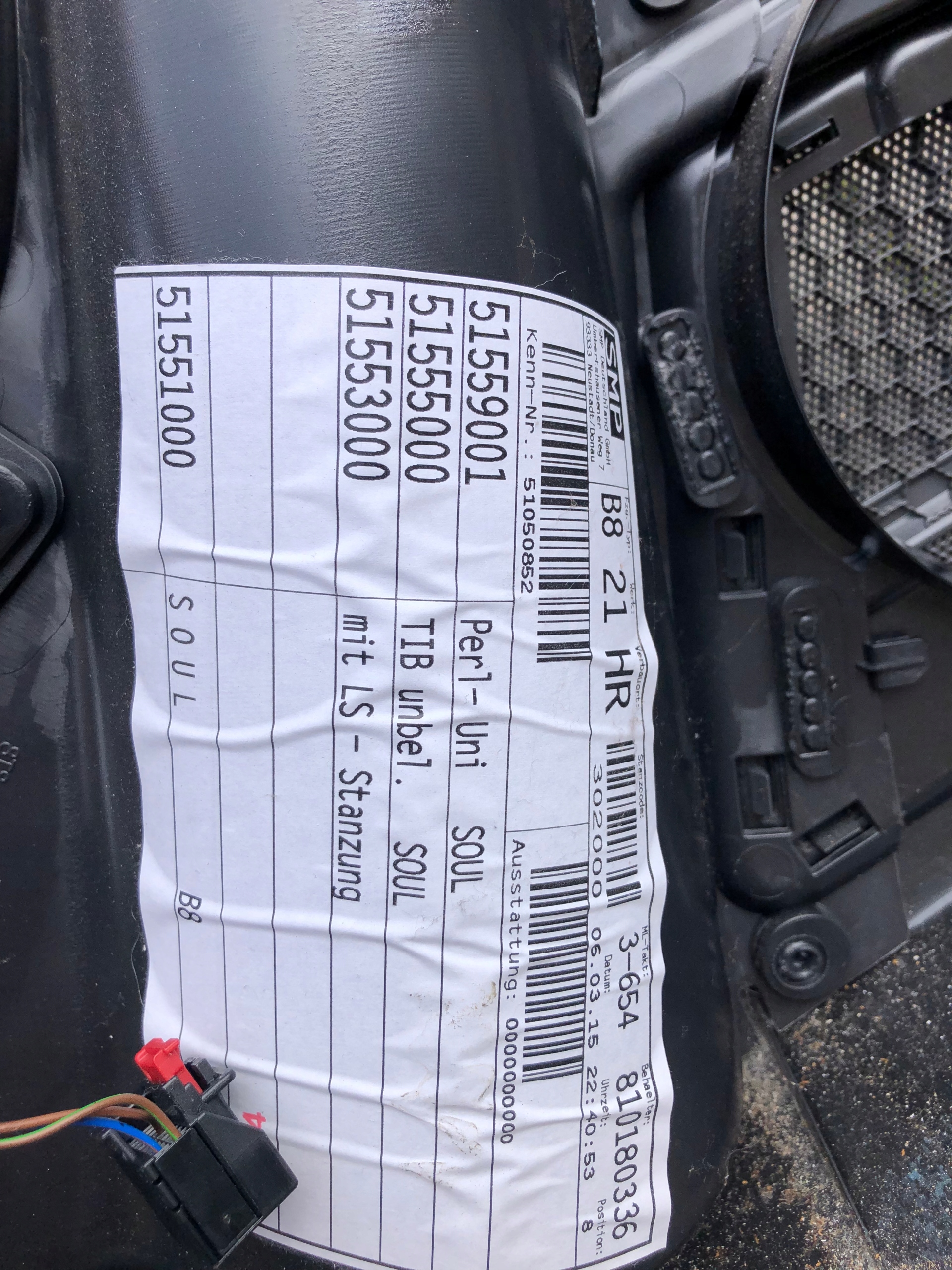 AUDI A4 B8 LIFT side upholstery right rear part 0170