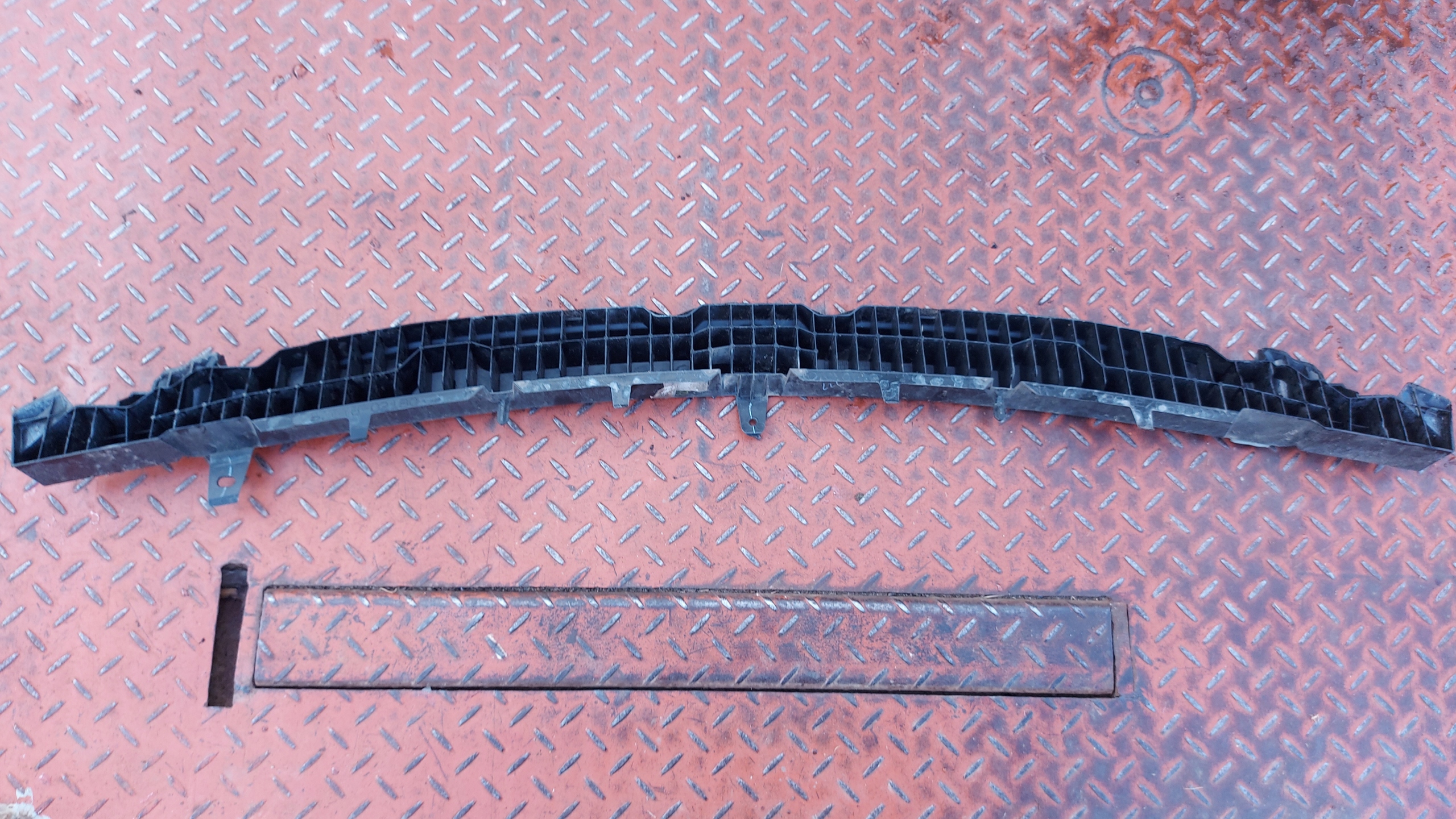 bumper support front lower TOYOTA COROLLA E21 18- KOMBI HB