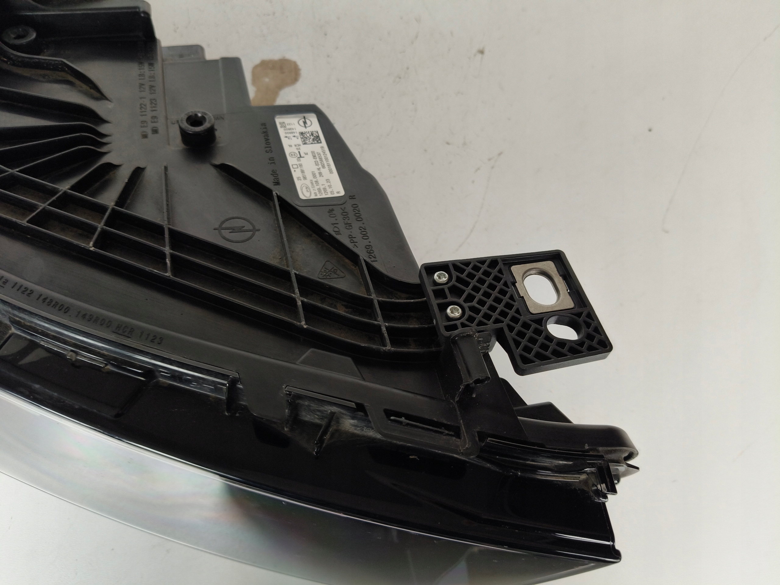 light right REFLEKTOR OPEL ASTRA VI L 22- FULL LED