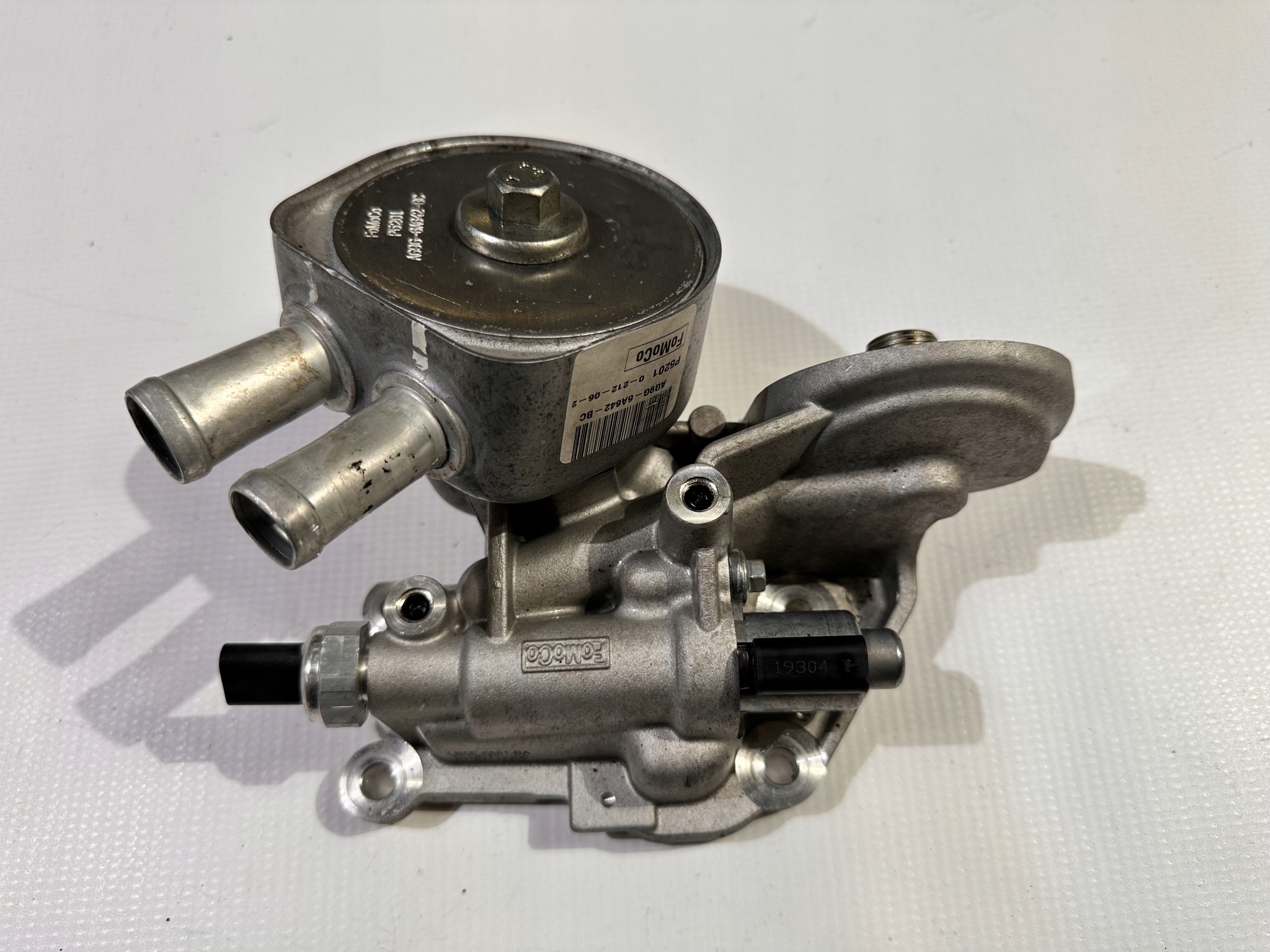 Korpus držač držač adapter filtera ulja Ford Explorer 2.3 2020+