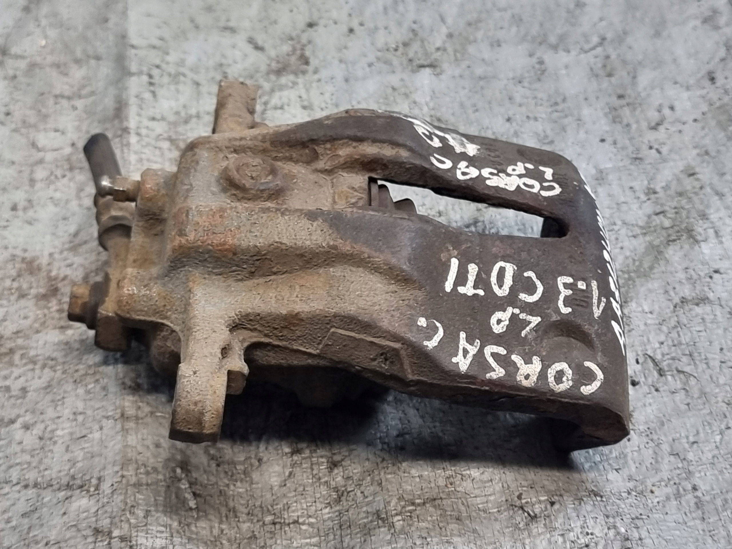 caliper brake left front OPEL CORSA C 1.3 CDTI