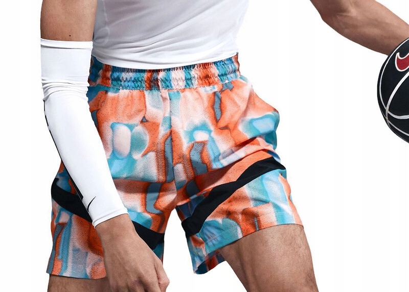 Kraťasy Nike Dri-FIT Basketball Velikost M Originální