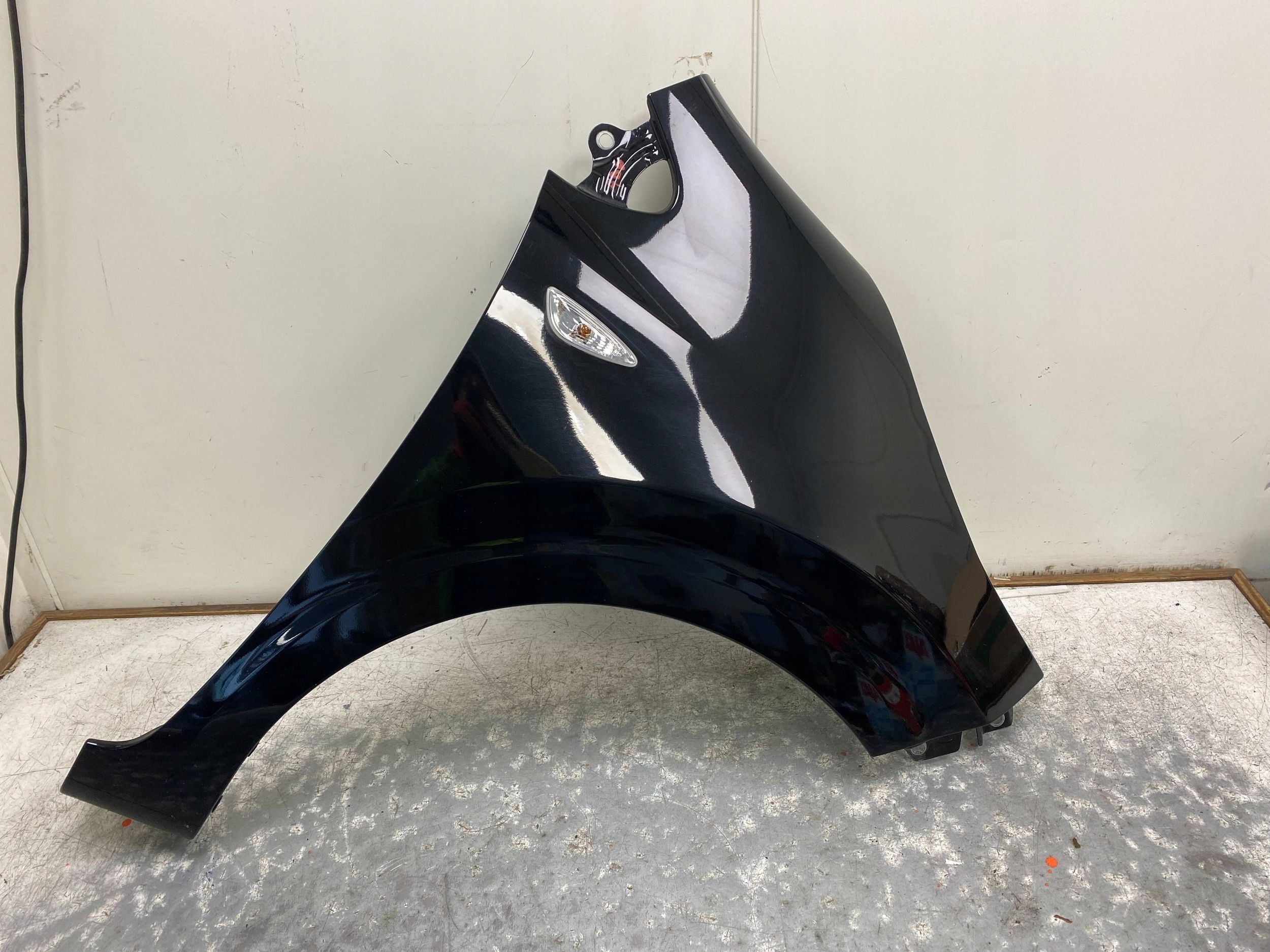 KIA PICANTO III original fender right front front ABP black