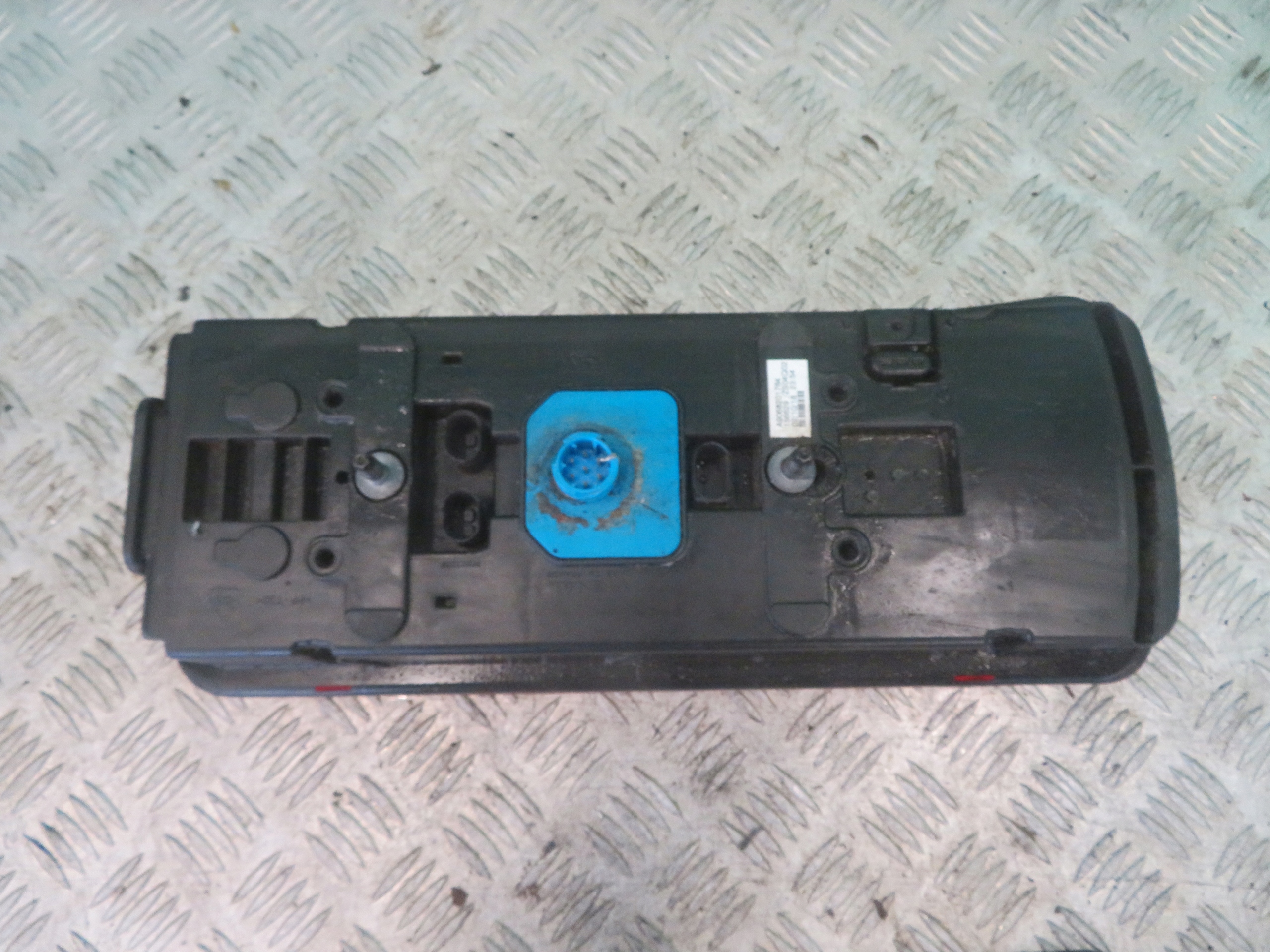 light left rear part MERCEDES SPRINTER 18R A9068201764