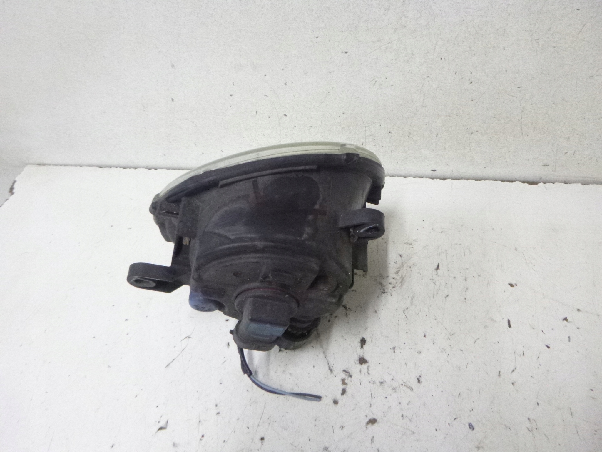 fog light left Renault Twingo II Lift 2013r. 281558092R