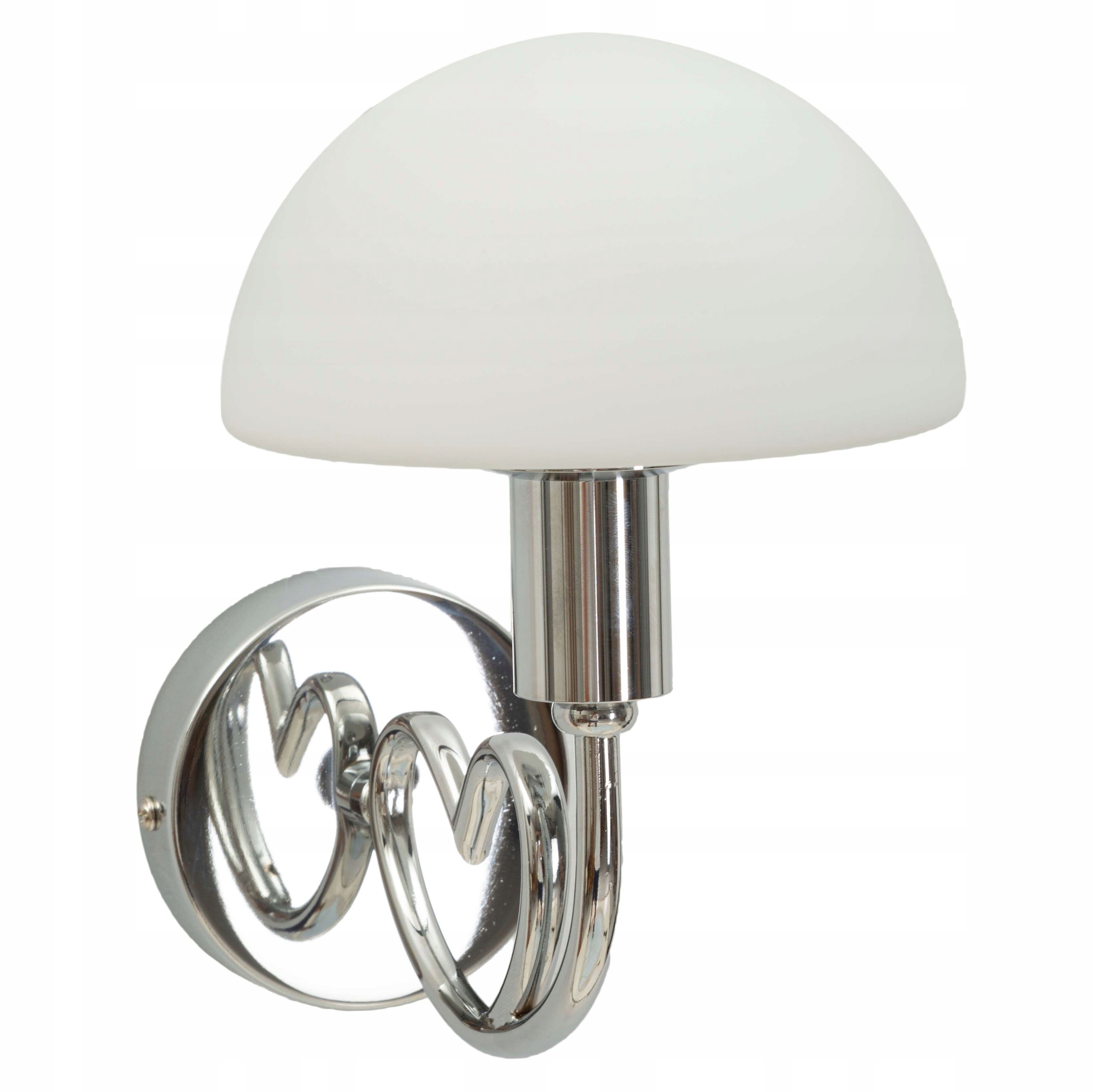 Nástenná Kovová Lampa S Mliečnym Sklom 15X23X22 CM Strieborná