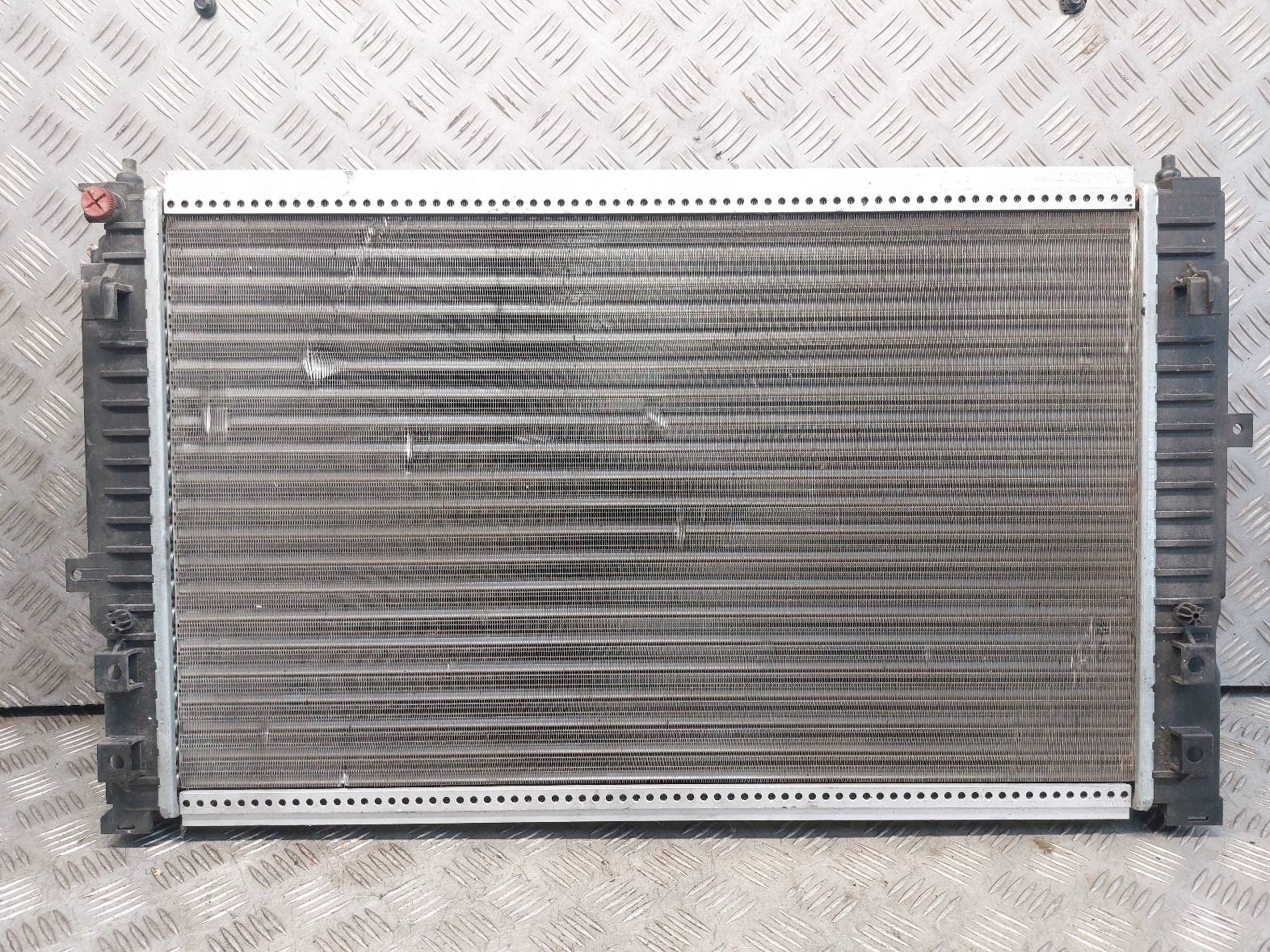 water cooler AUDI A4 B5 1.8 20V NISSENS 60229