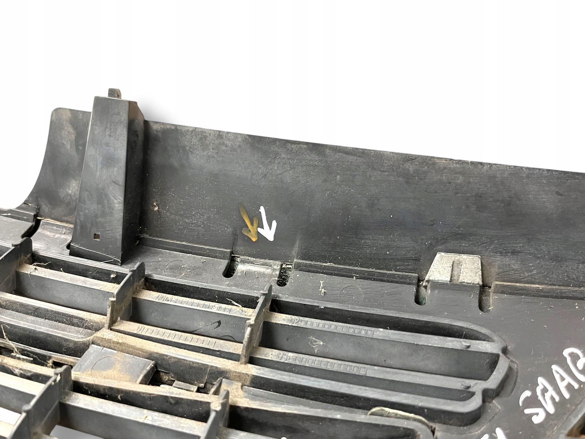 grille radiator Saab 9-3 2000 4677894