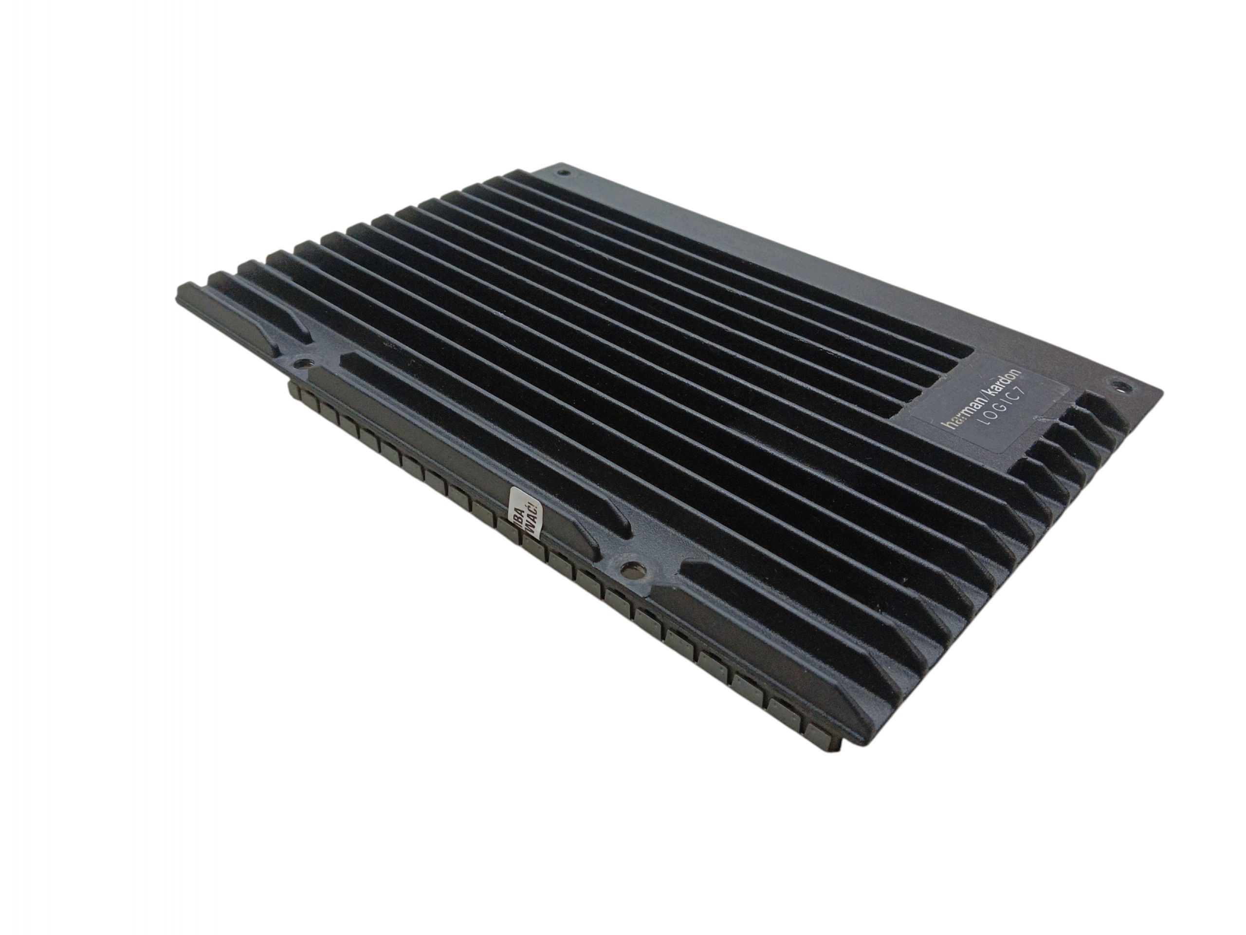 Verstärker AUDIO HARMAN KARDON LOGIC 7 RANGE ROVER III L322 XQK500105