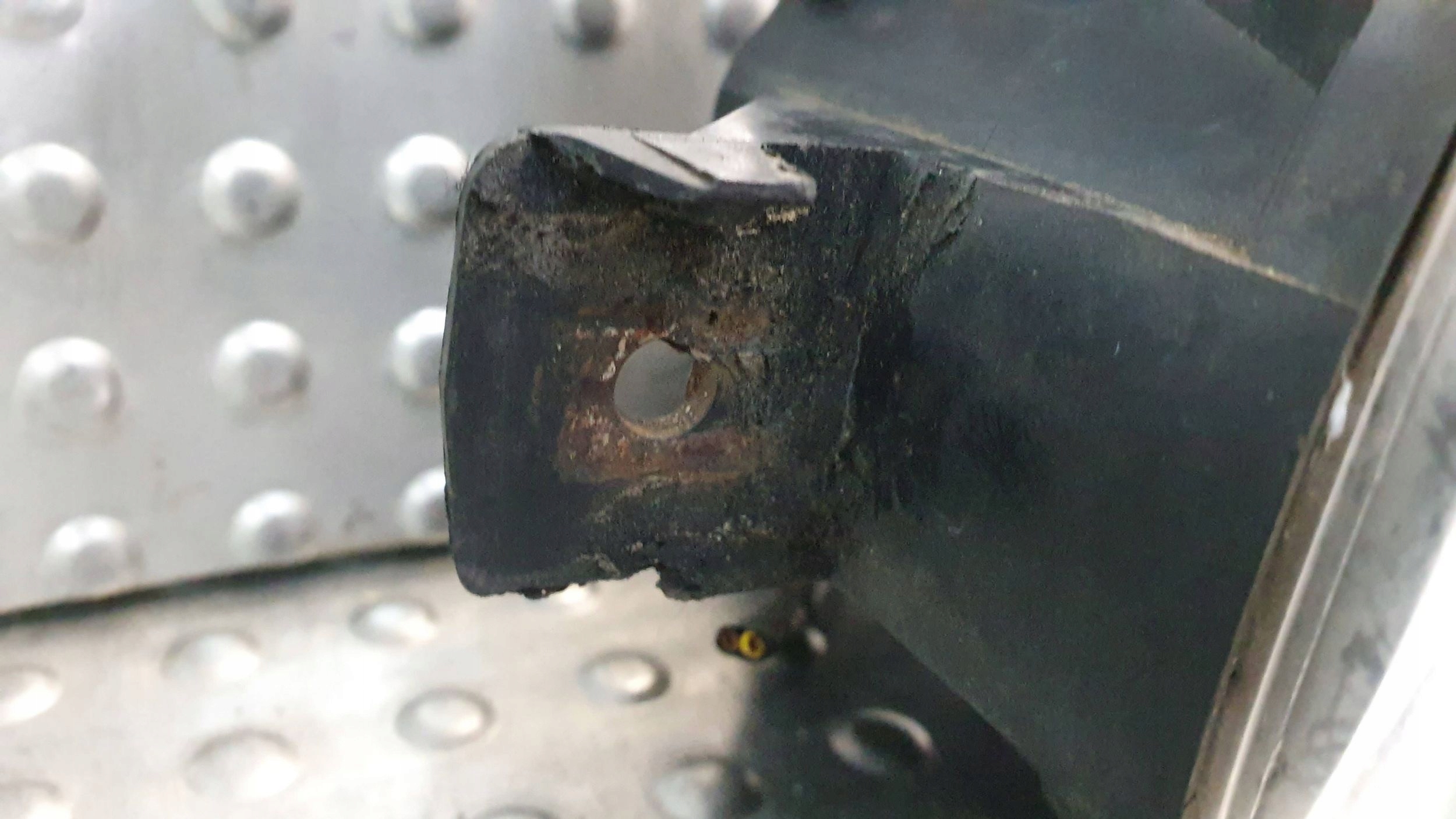 Nebelscheinwerfer links BMW 1 X5 E70 E87 04- 6924655