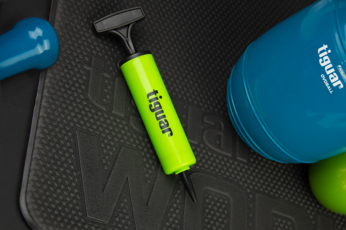 Pompka do Piłek z Igłą Mała Tiguar zielony Model TI-BP001O