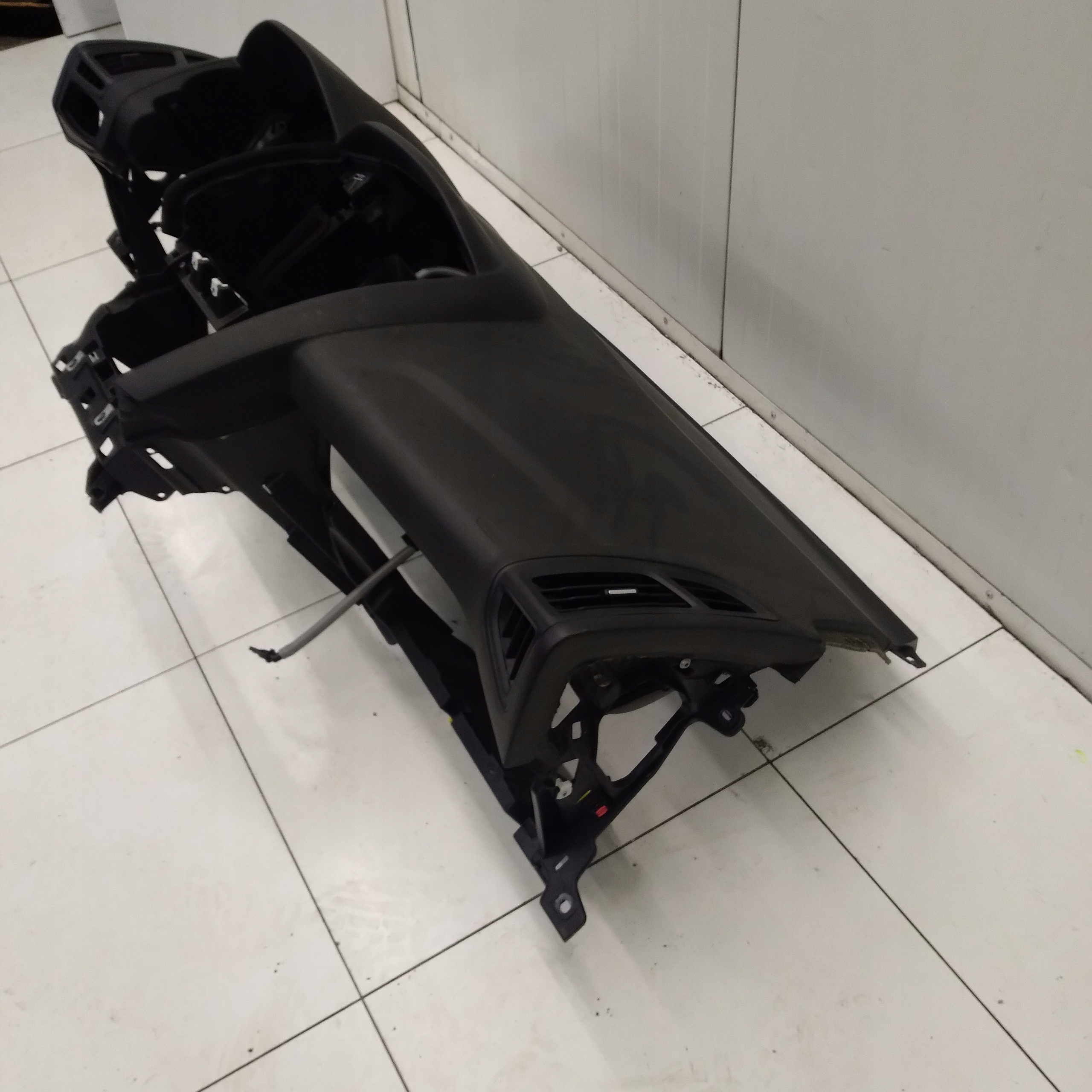 dashboard instrument panel FORD FOCUS MK3 1.6 B BM51A04305A