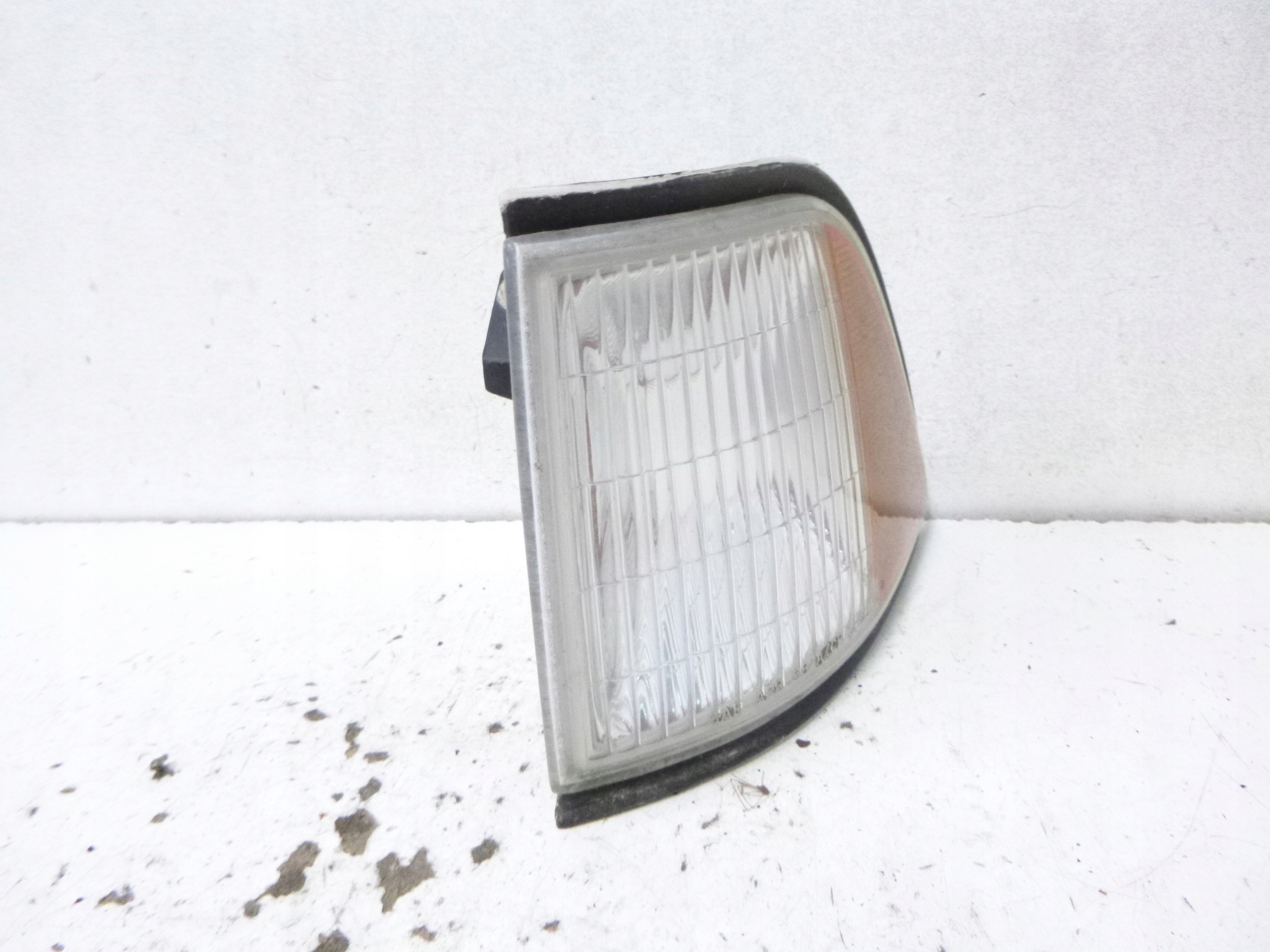 indicator left Chrysler Saratoga LeBaron 1991r. 89-94