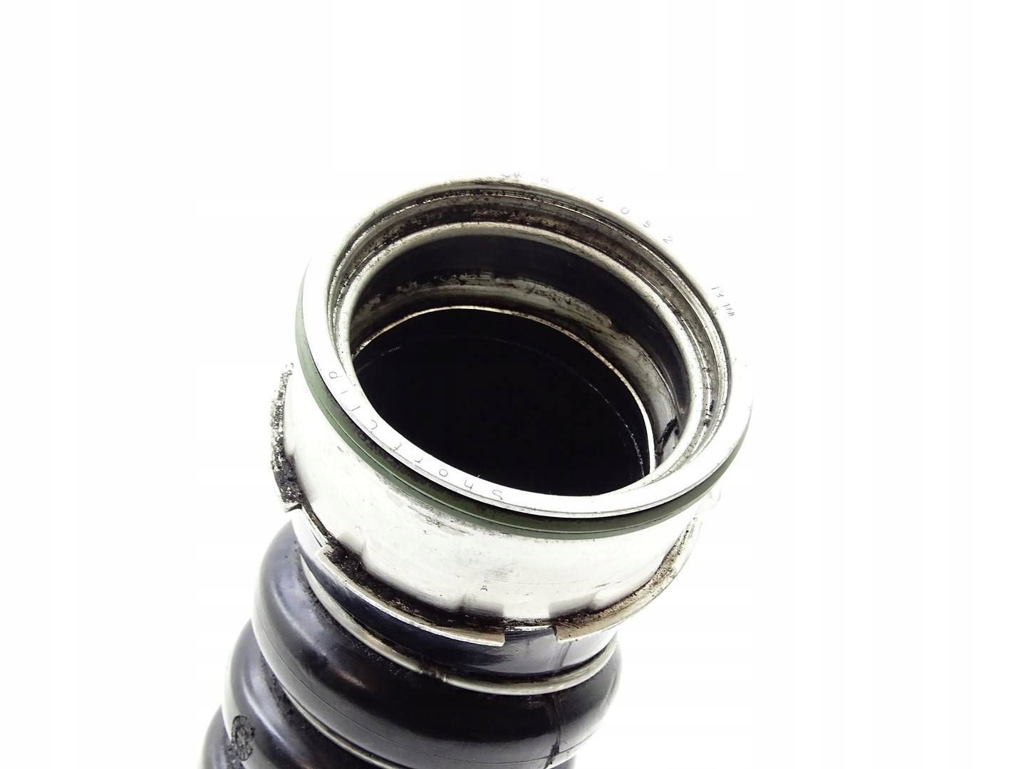 vedení hadice intercoolera POWIETRZNA BMW E82 E87 2.0D 7802752
