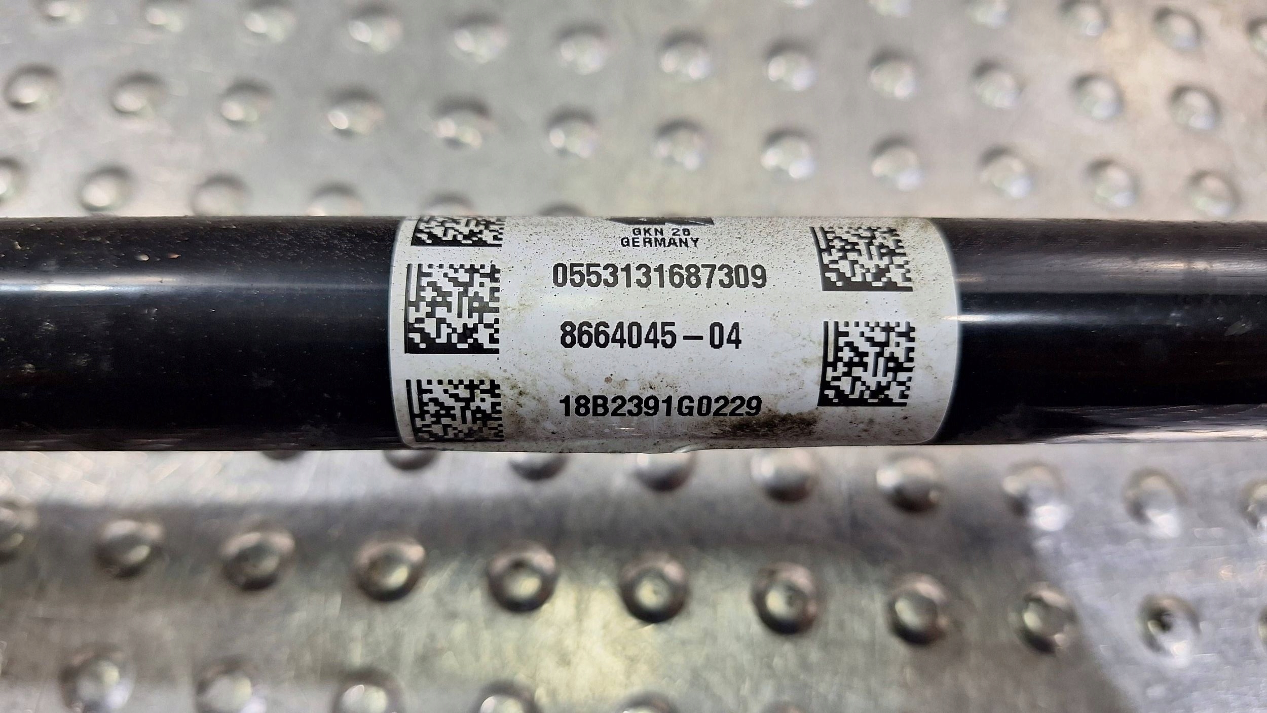 semi-axis left rear part 8664045 BMW G30 G31 2.0D XDRIVE