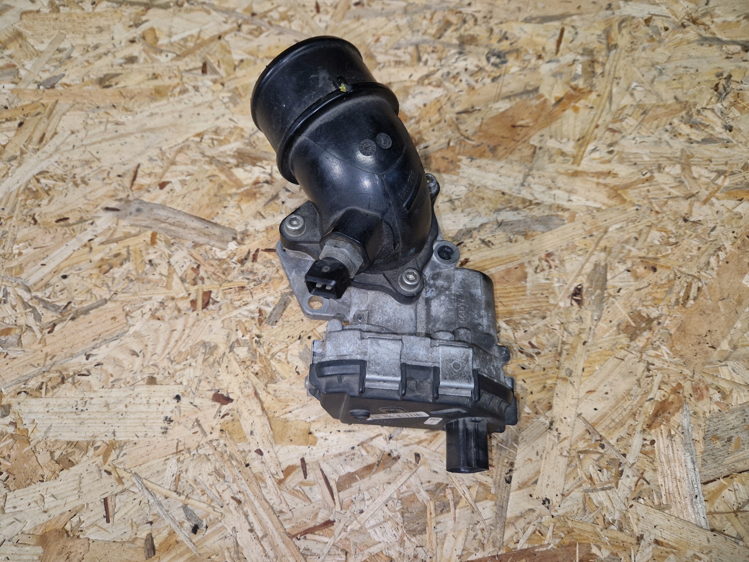 Valvola a farfalla FLANGIA IVECO DAILY 3.0HPI 005802766457