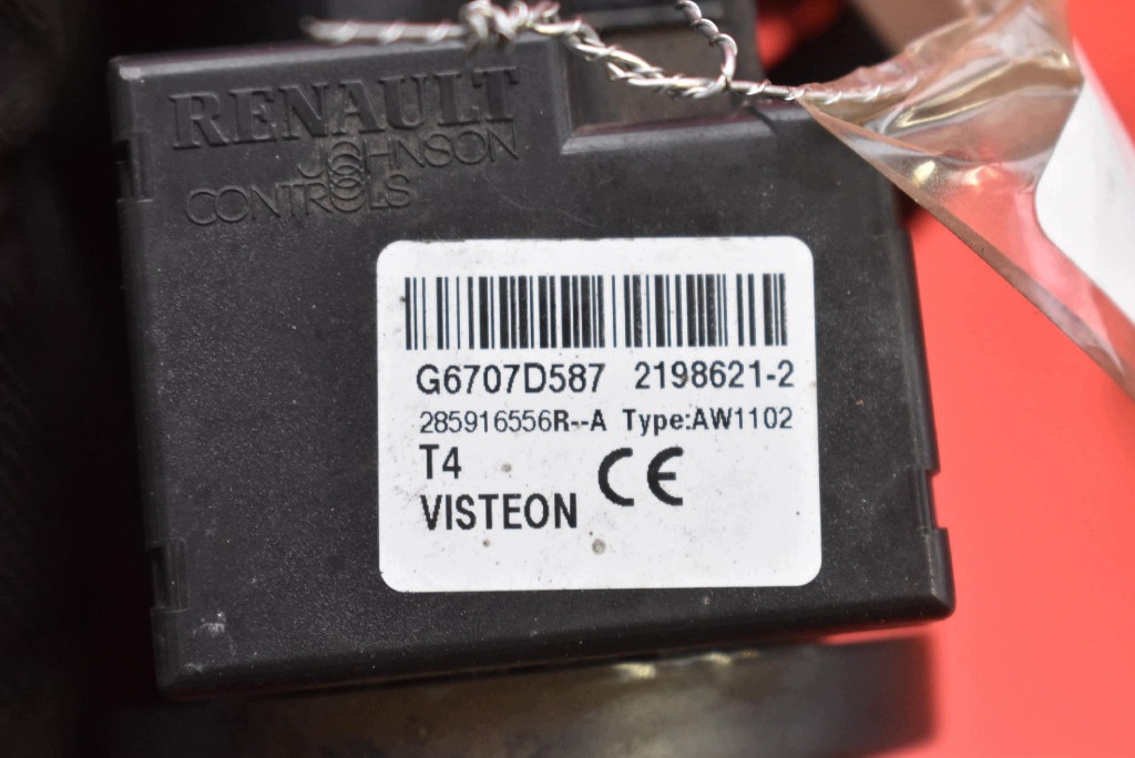 ignition key 487003947R DACIA DOKKER 1.6 SCe 102 KM 12-17