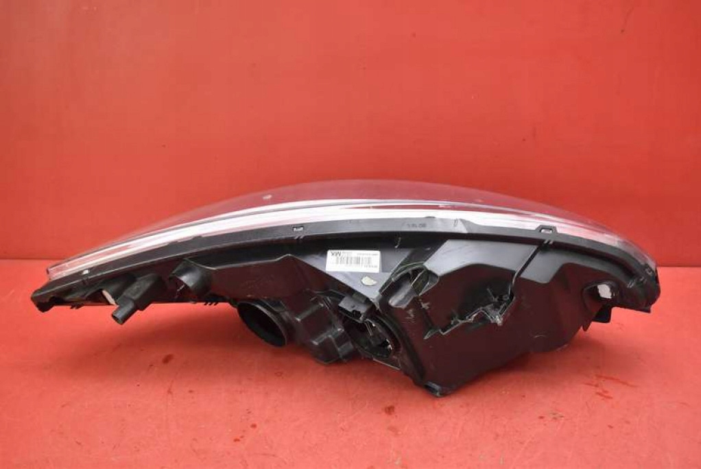 REFLEKTOR left light front lens EU 260601946R RENAULT MEGANE SCENIC III