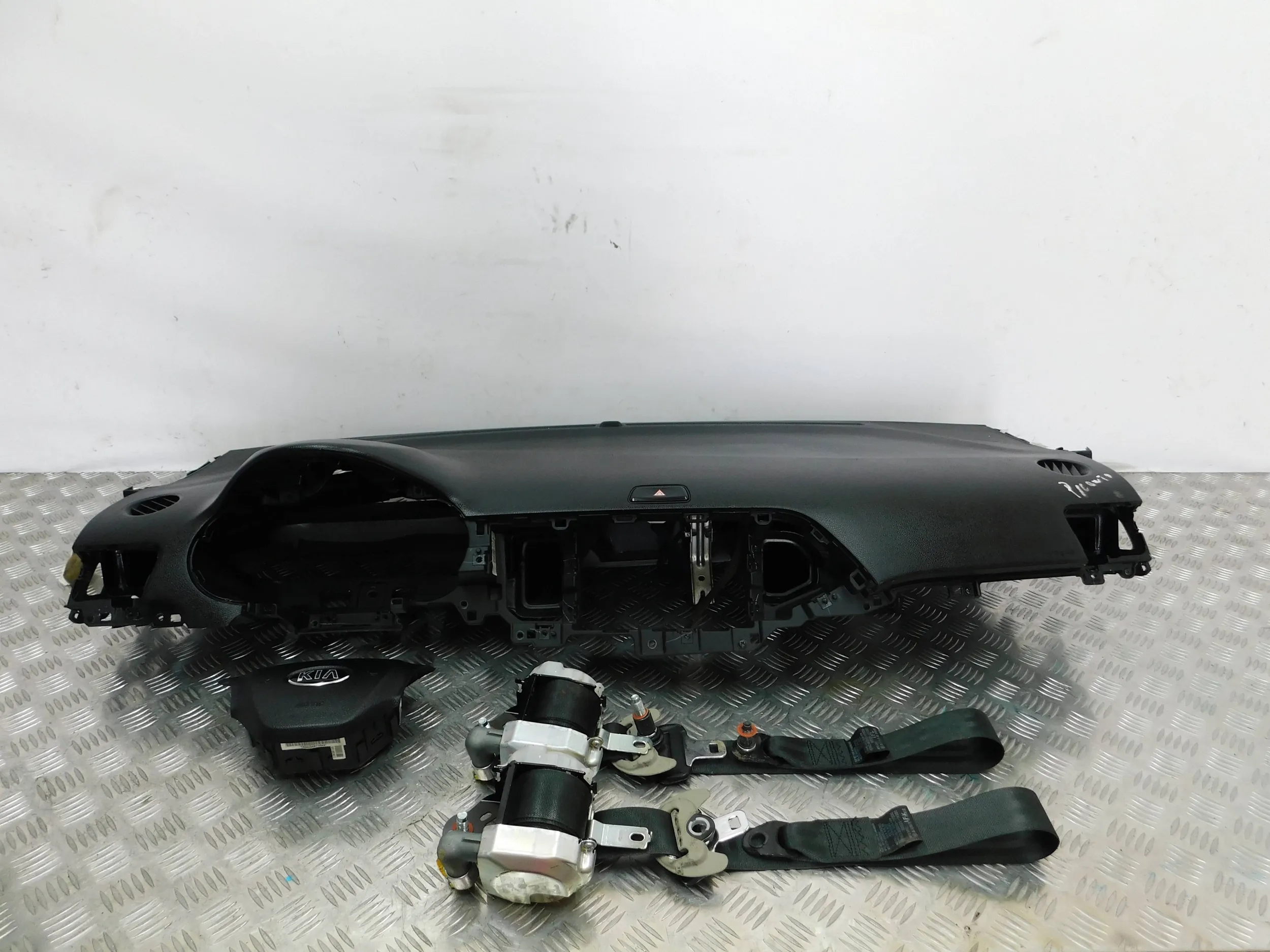 dashboard console airbag adjusters KIA PICANTO II