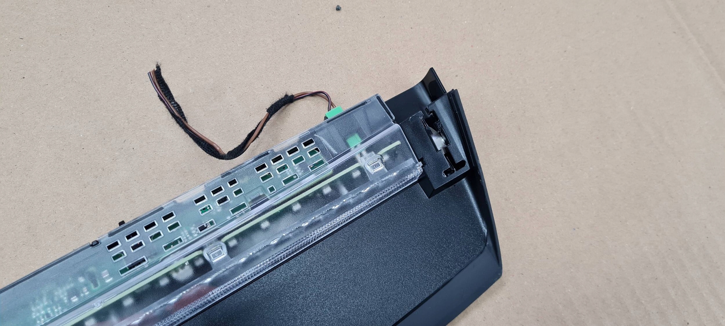 A6 C8 4K S6 sedan TRZECIE light STOP STOPU LED 4K5945097A