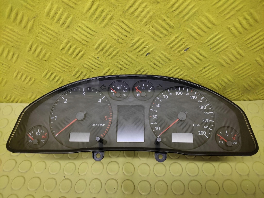 AUDI A6 C5 2.5 TDI dials dials 4B0920936PX