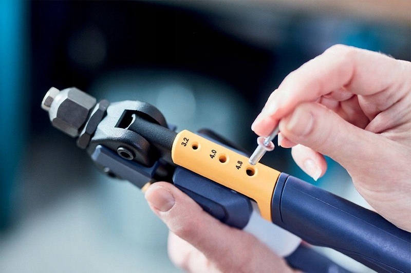 NITOWNICA DWURĘCZNA RP100 MULTI HEAVY DUTY & P Zasilanie ręczne