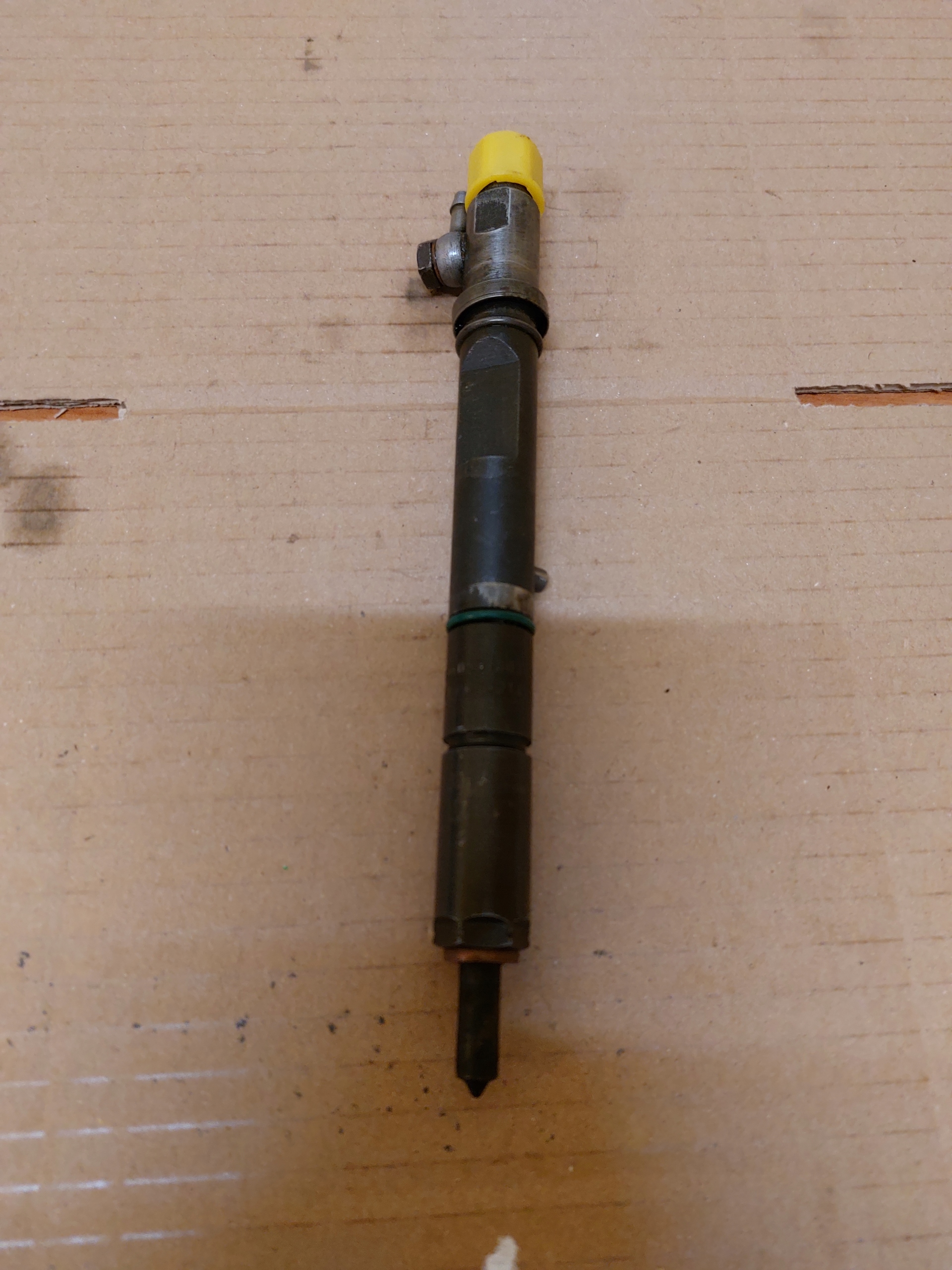injector VW 2.5TDI 059130201E