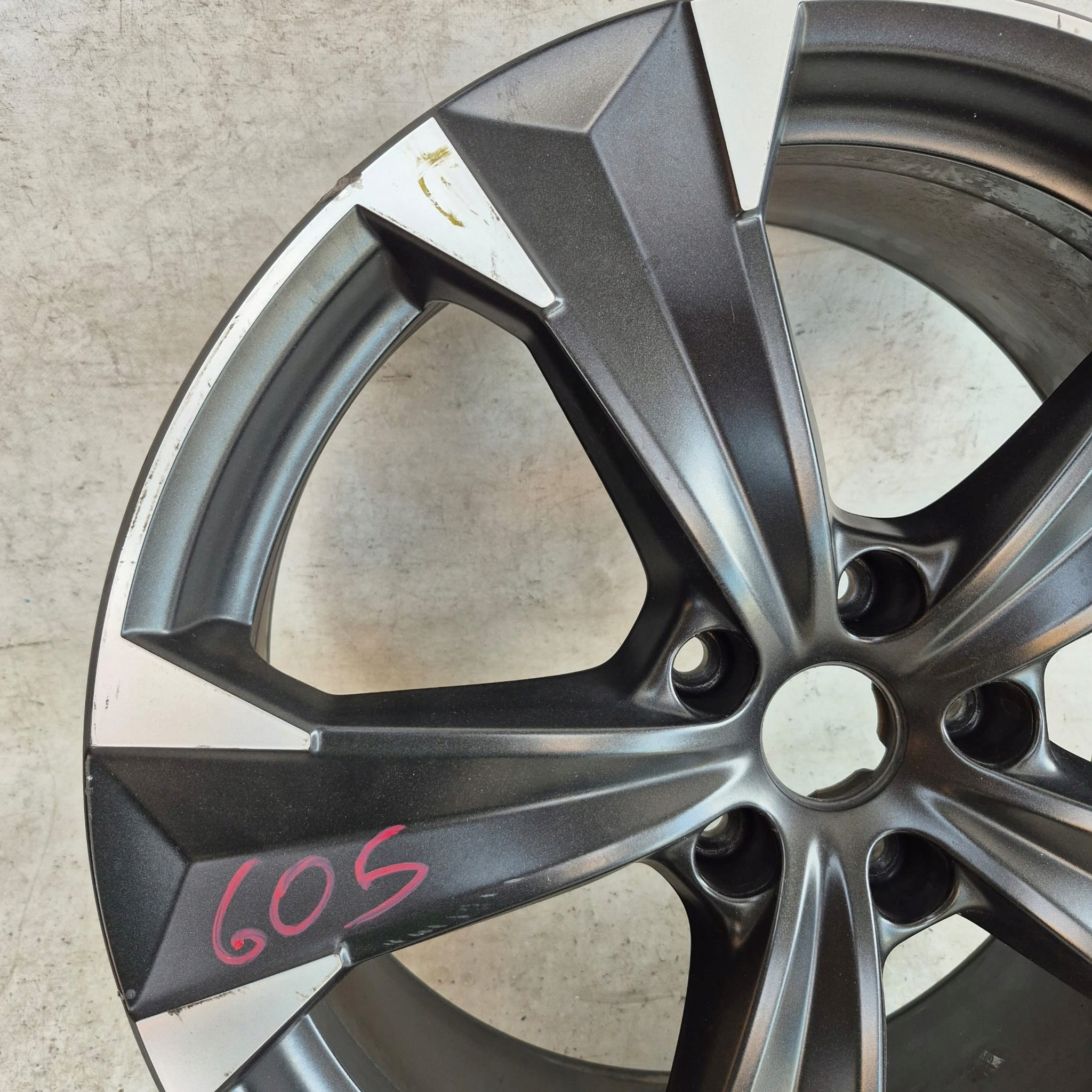SEAT ATECA CUPRA 575 disk hliníkový 19" 575601025T