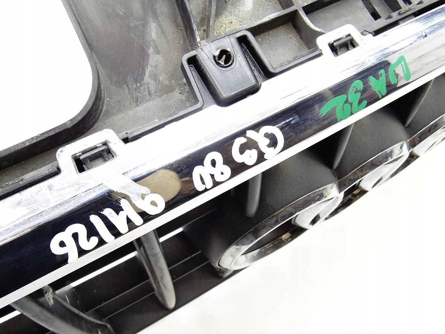 grille radiator grill front front AUDI Q3 8U LIFT 8U0853653H