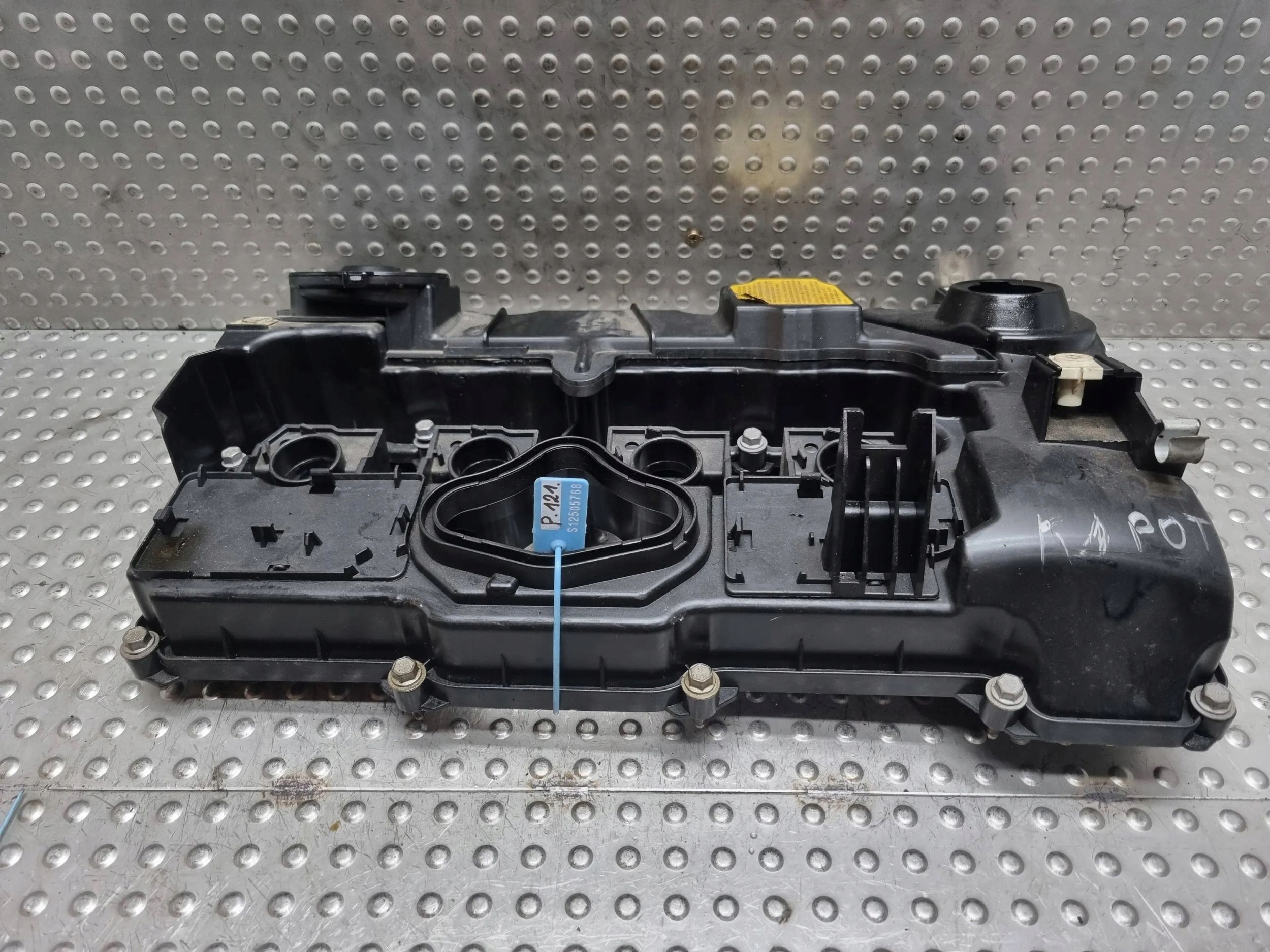szelepfedél 7553626 BMW 3 E90 E91