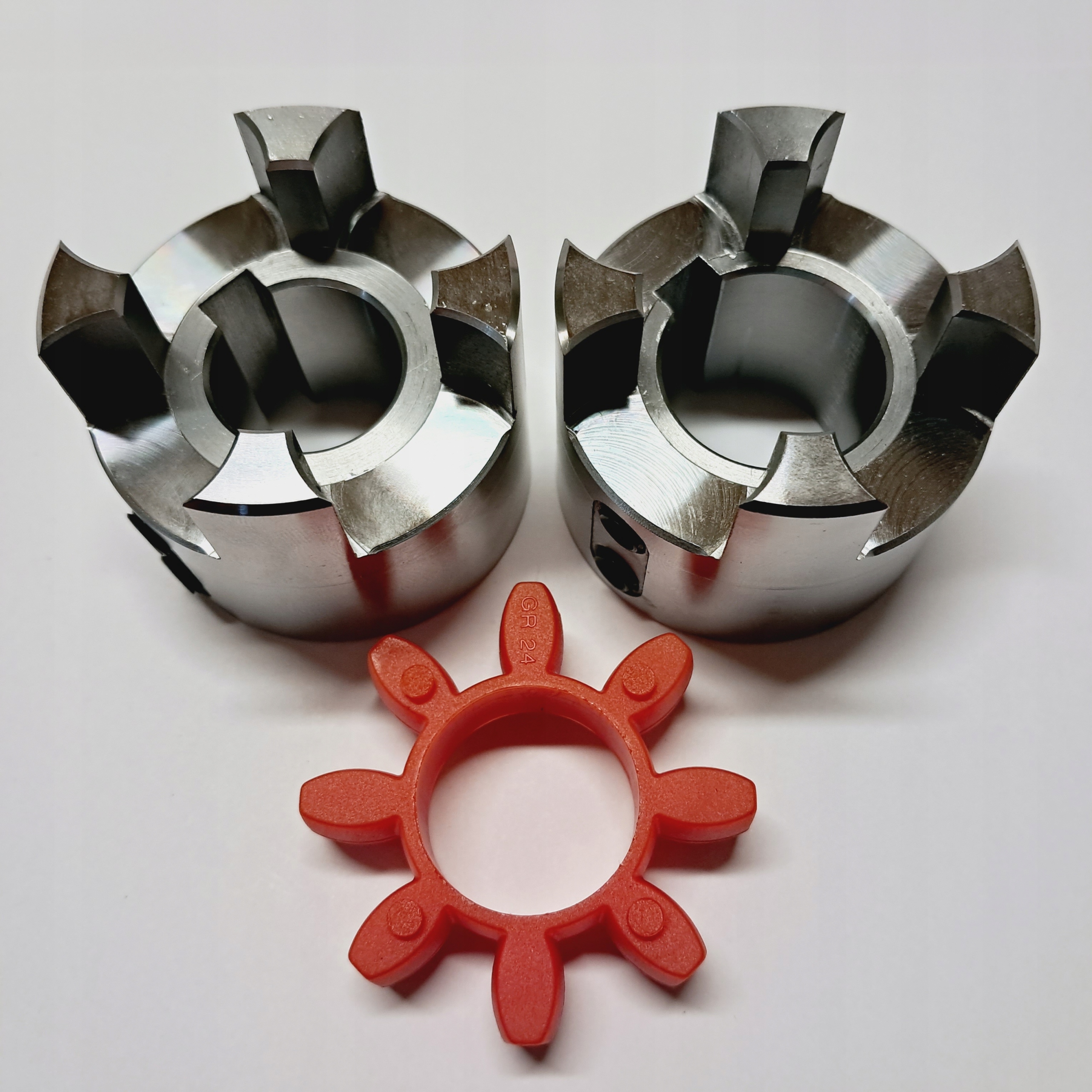 Čerpadlo Grudziądz spojkové otvory fi24 w8 fi28 w8 fi55 L78 ocelové